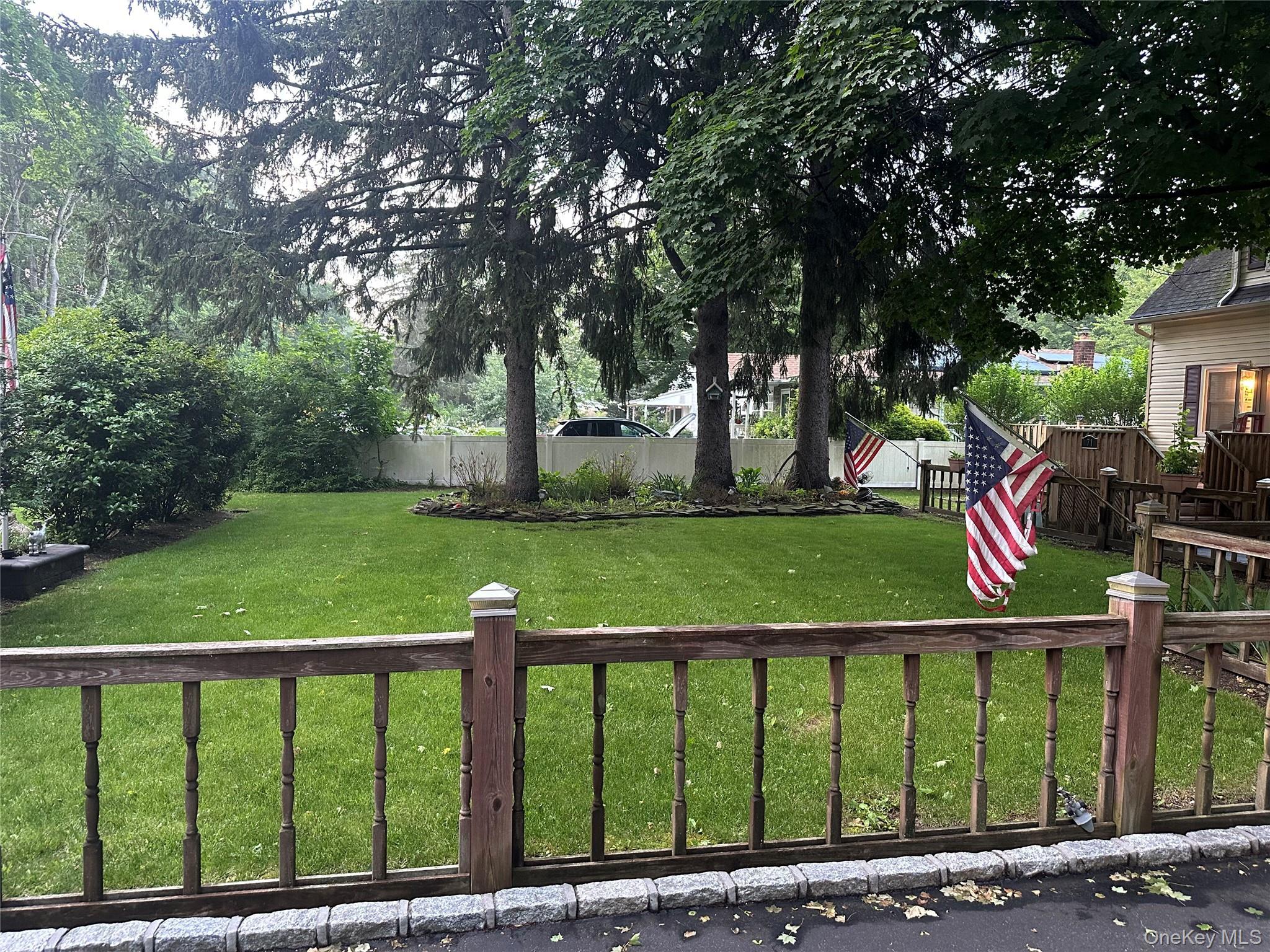 #2 photo, 71 Crescent Street, Yaphank , NY 11980