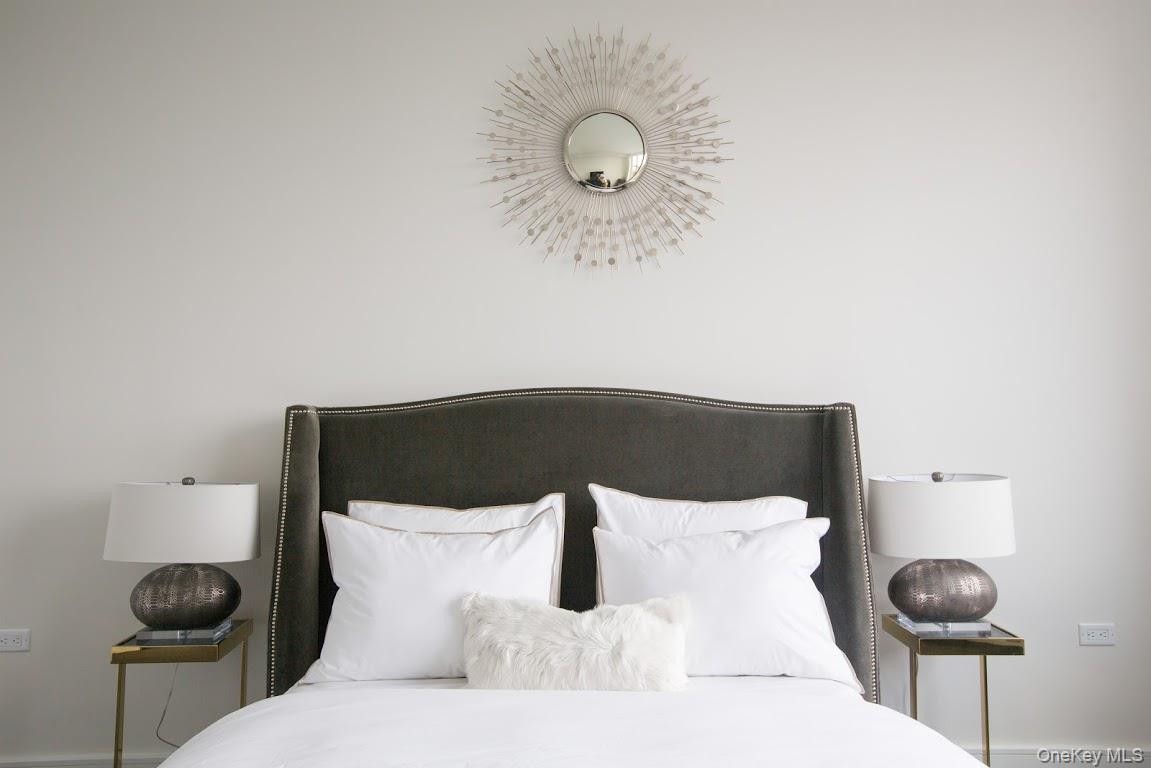 #11 photo, 1 Third, Mineola , NY 11501