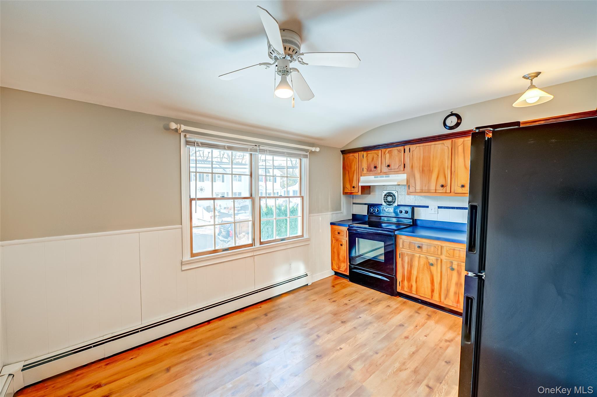 #6 photo, 13A Homeland Drive, Huntington , NY 11743