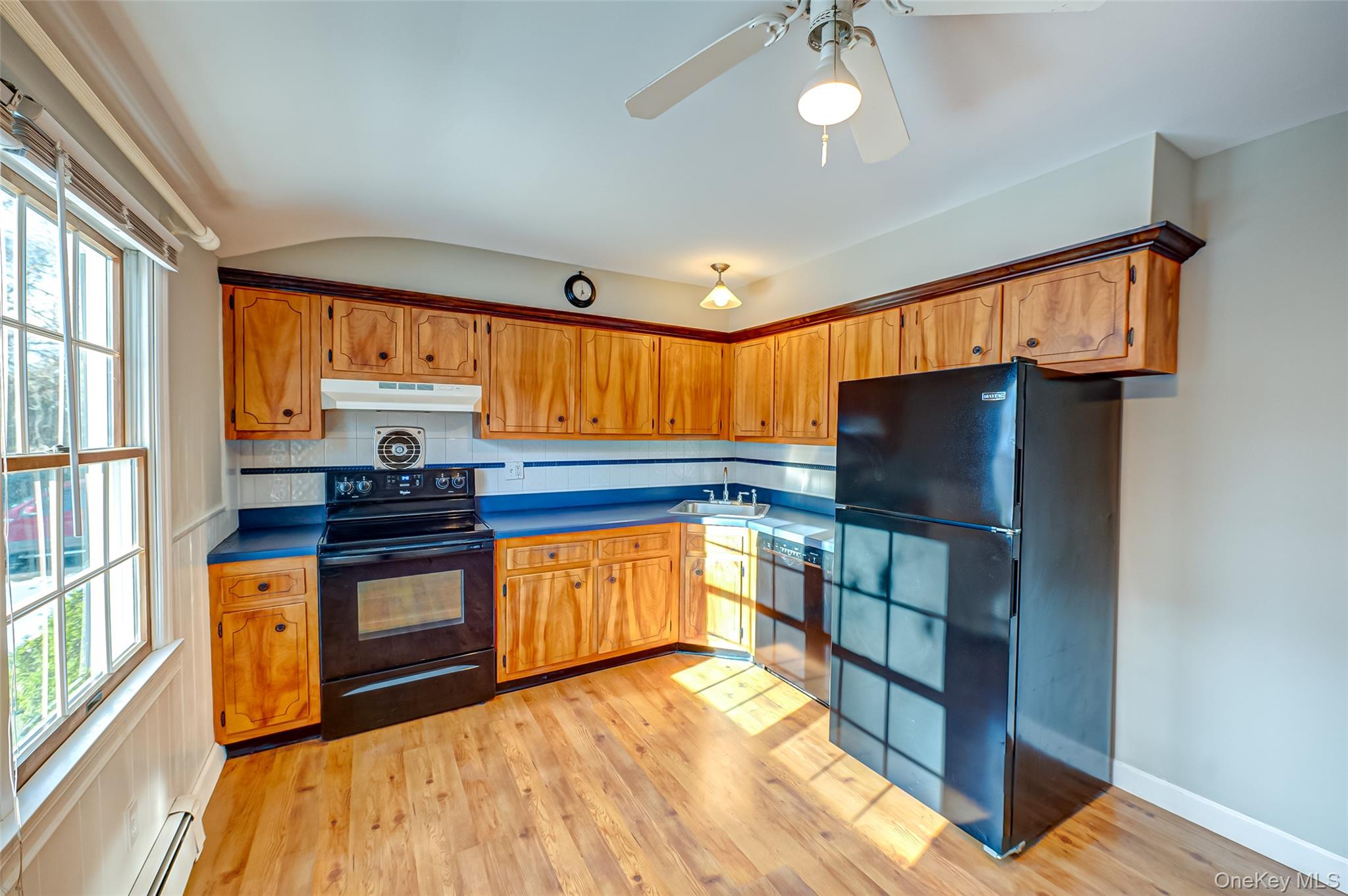 #7 photo, 13A Homeland Drive, Huntington , NY 11743