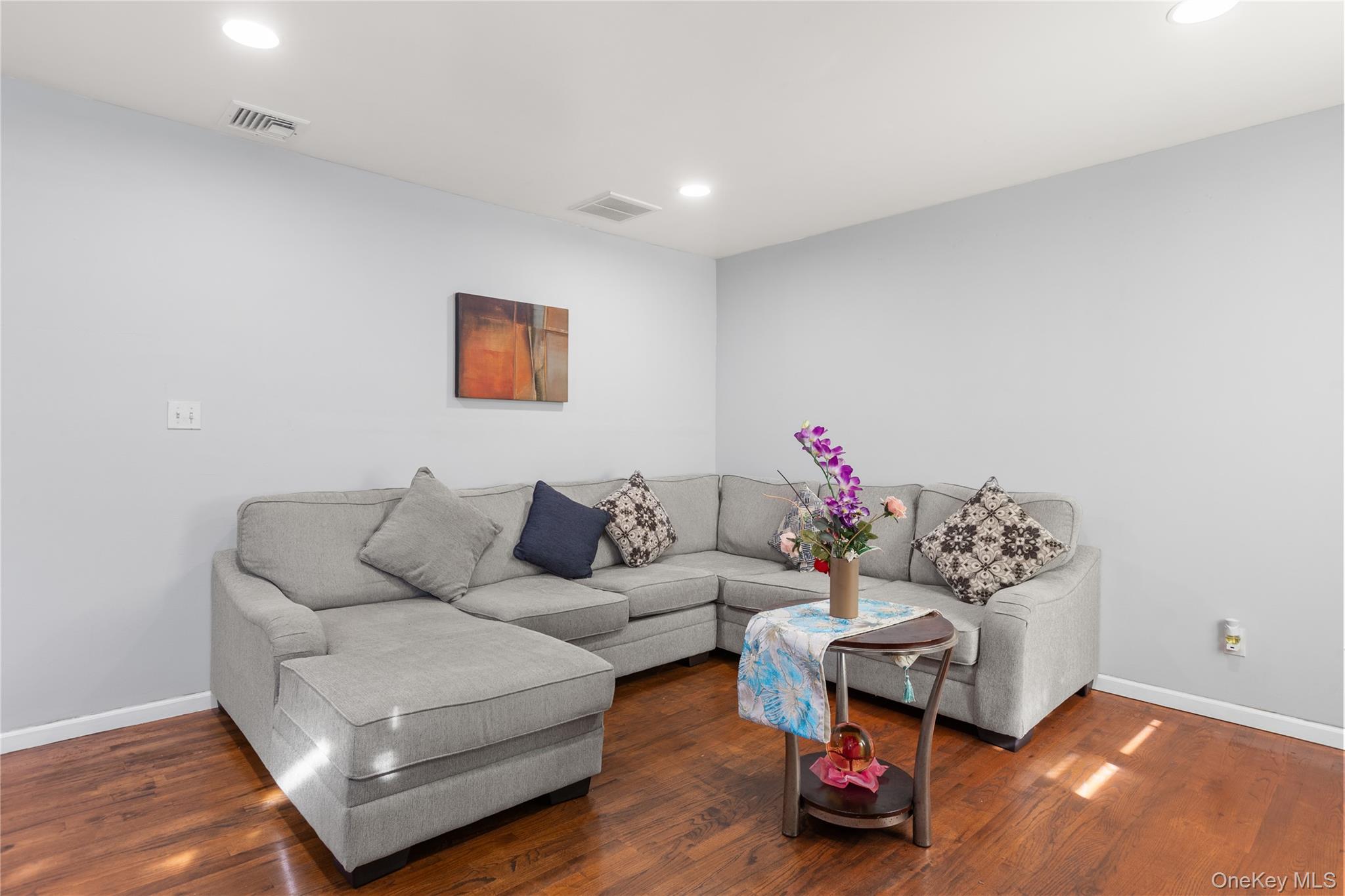 #10 photo, 67 Harts Avenue, Roosevelt , NY 11575