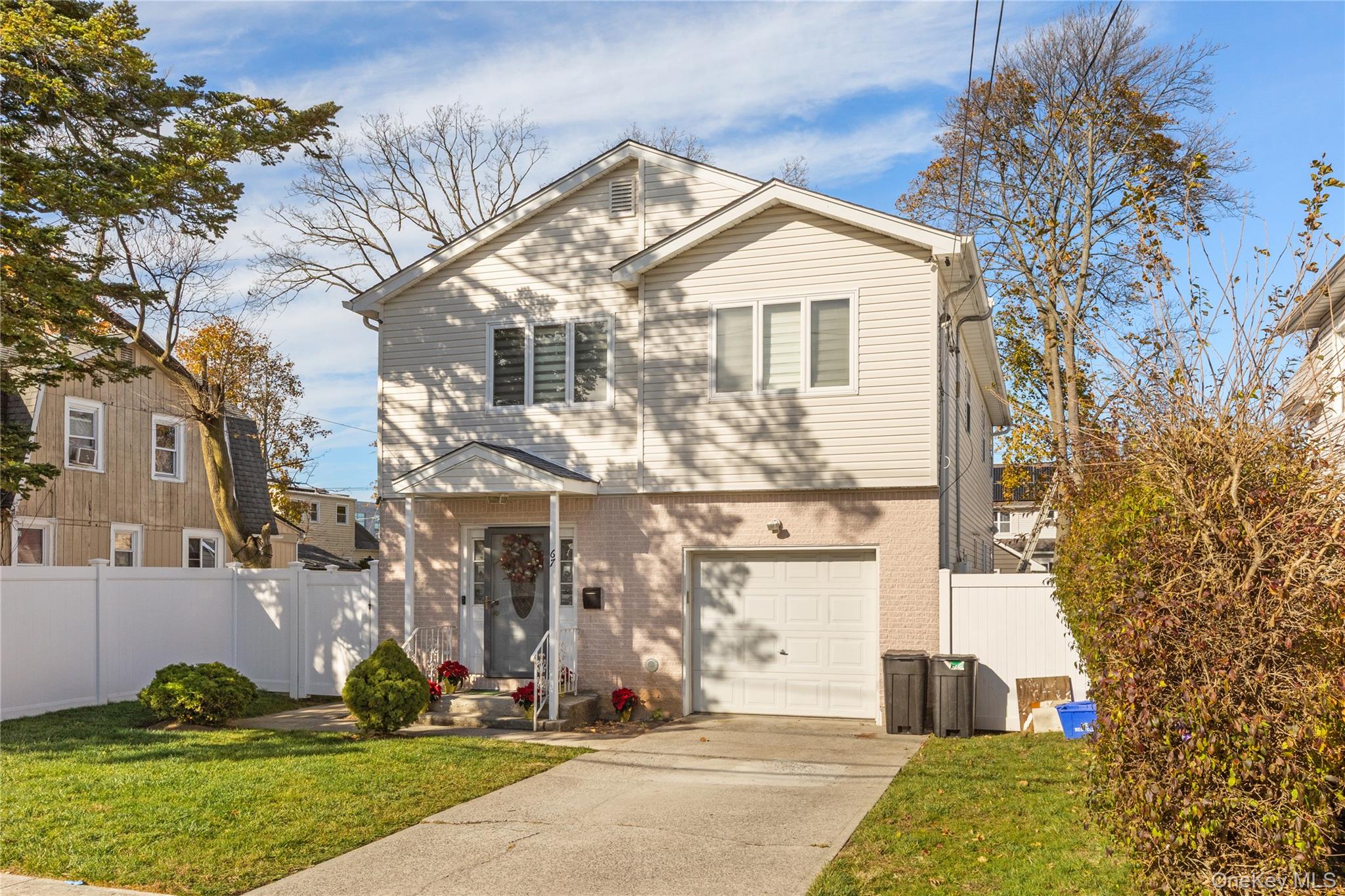 #20 photo, 67 Harts Avenue, Roosevelt , NY 11575