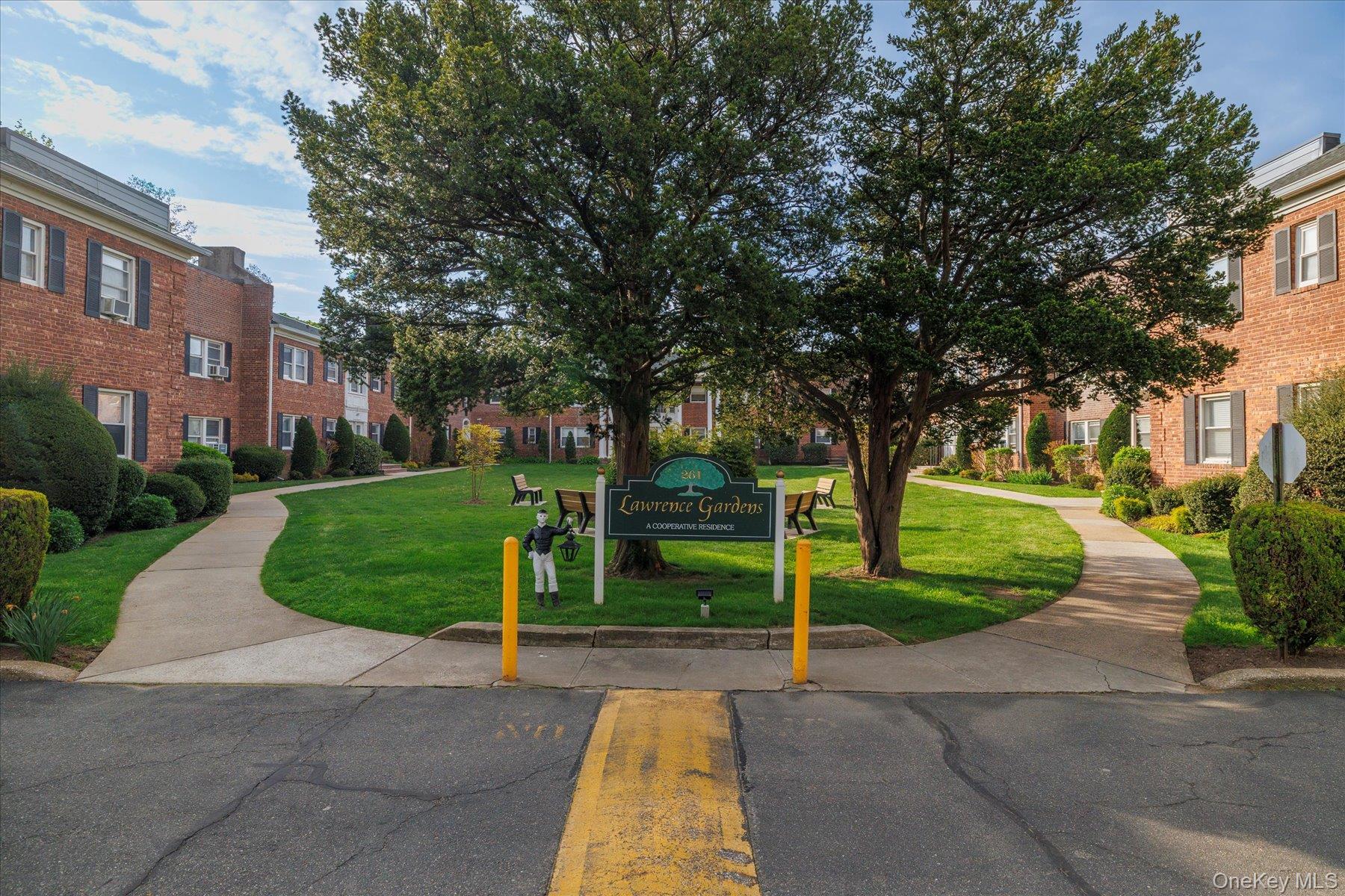 #1 photo, 261 Central Avenue, Lawrence , NY 11559