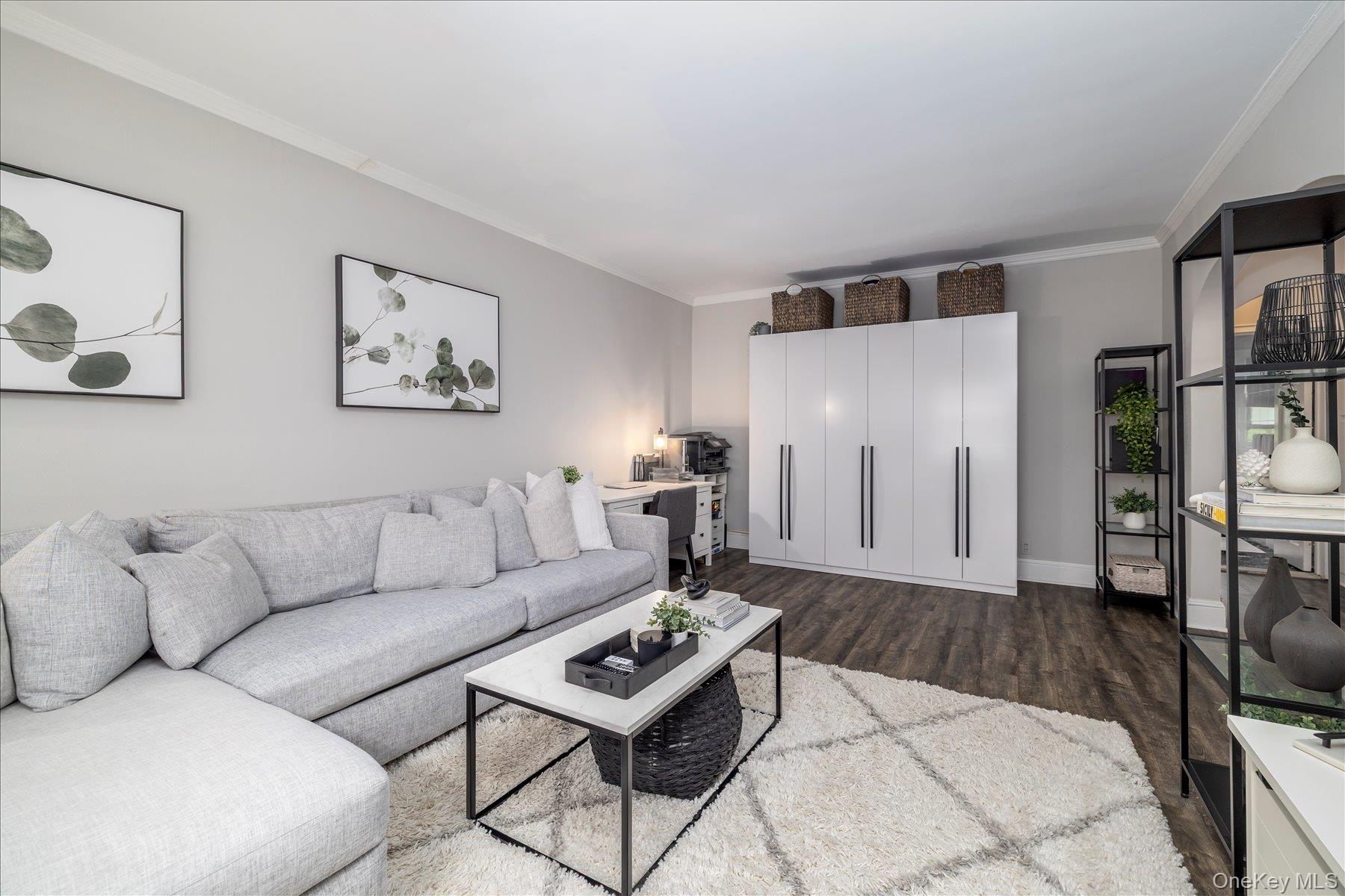 #5 photo, 261 Central Avenue, Lawrence , NY 11559