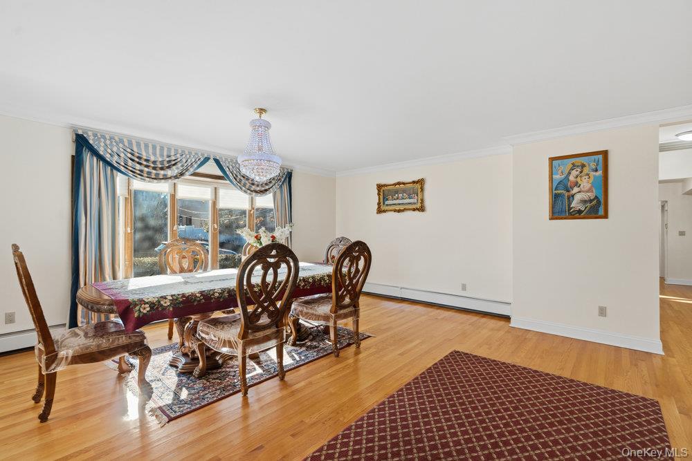 #12 photo, 72 Lake End Road, Merrick , NY 11566