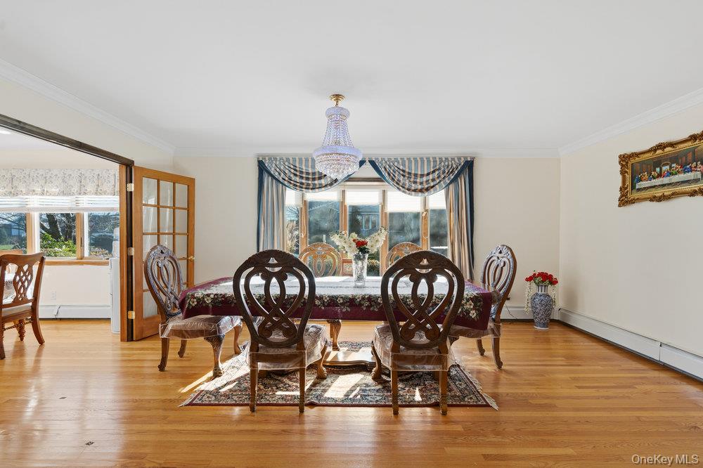 #13 photo, 72 Lake End Road, Merrick , NY 11566