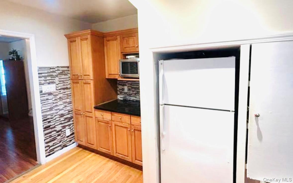 #8 photo, 100 Broad Street, Williston Park , NY 11596