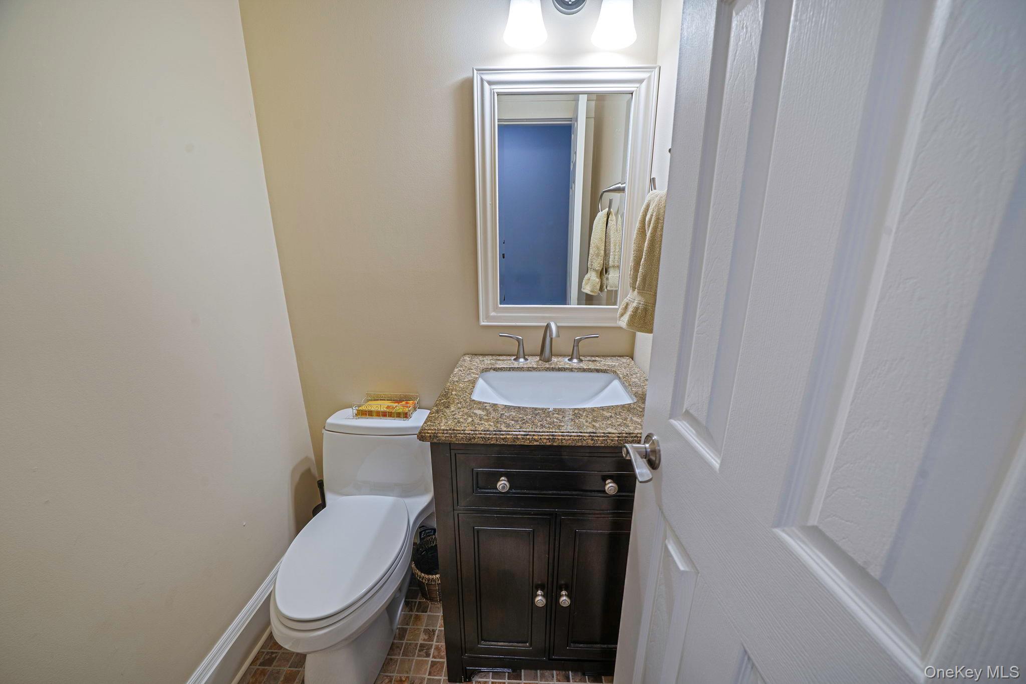 #19 photo, 202 Gerard Road, Yaphank , NY 11980