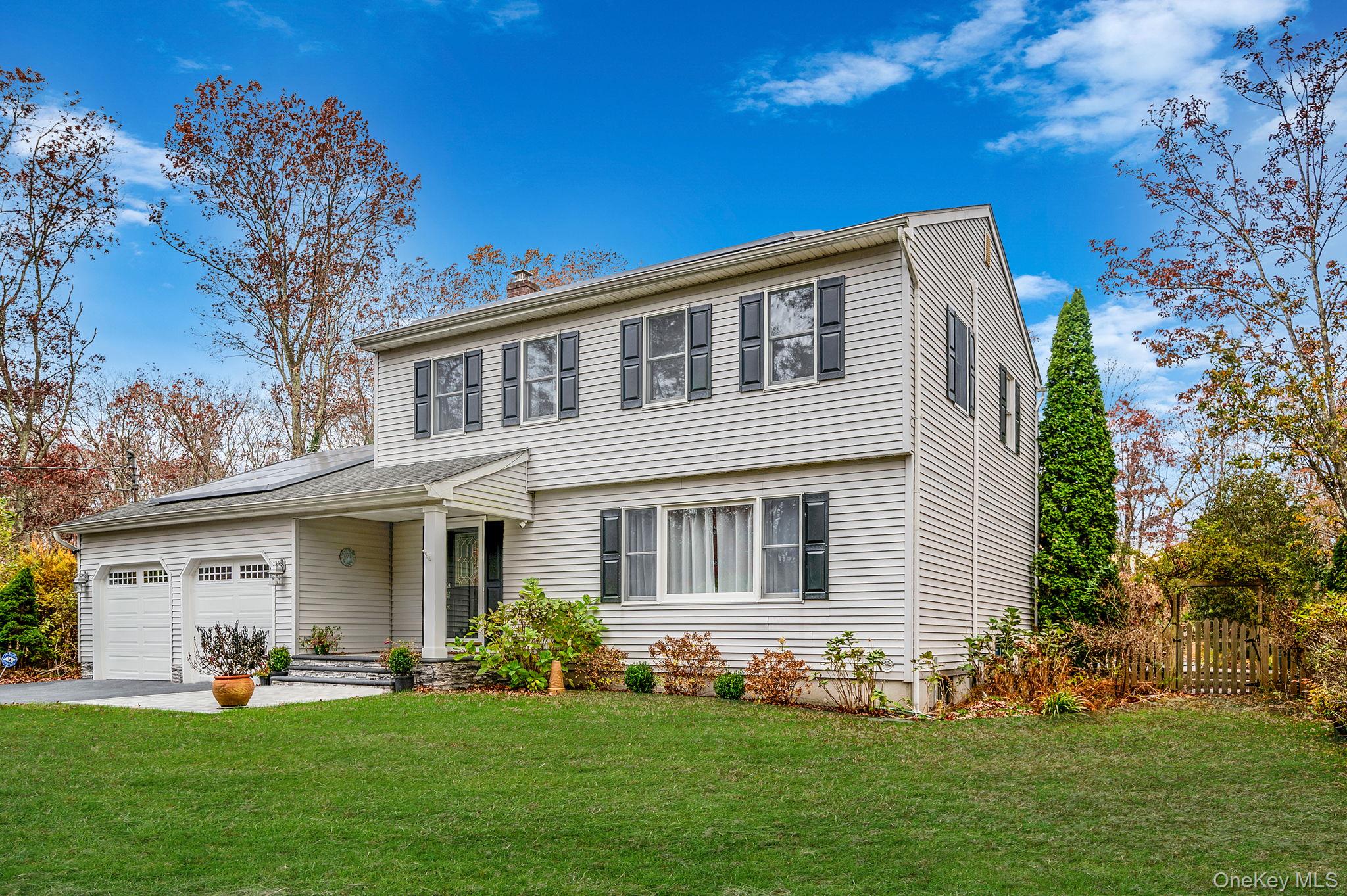 #2 photo, 202 Gerard Road, Yaphank , NY 11980