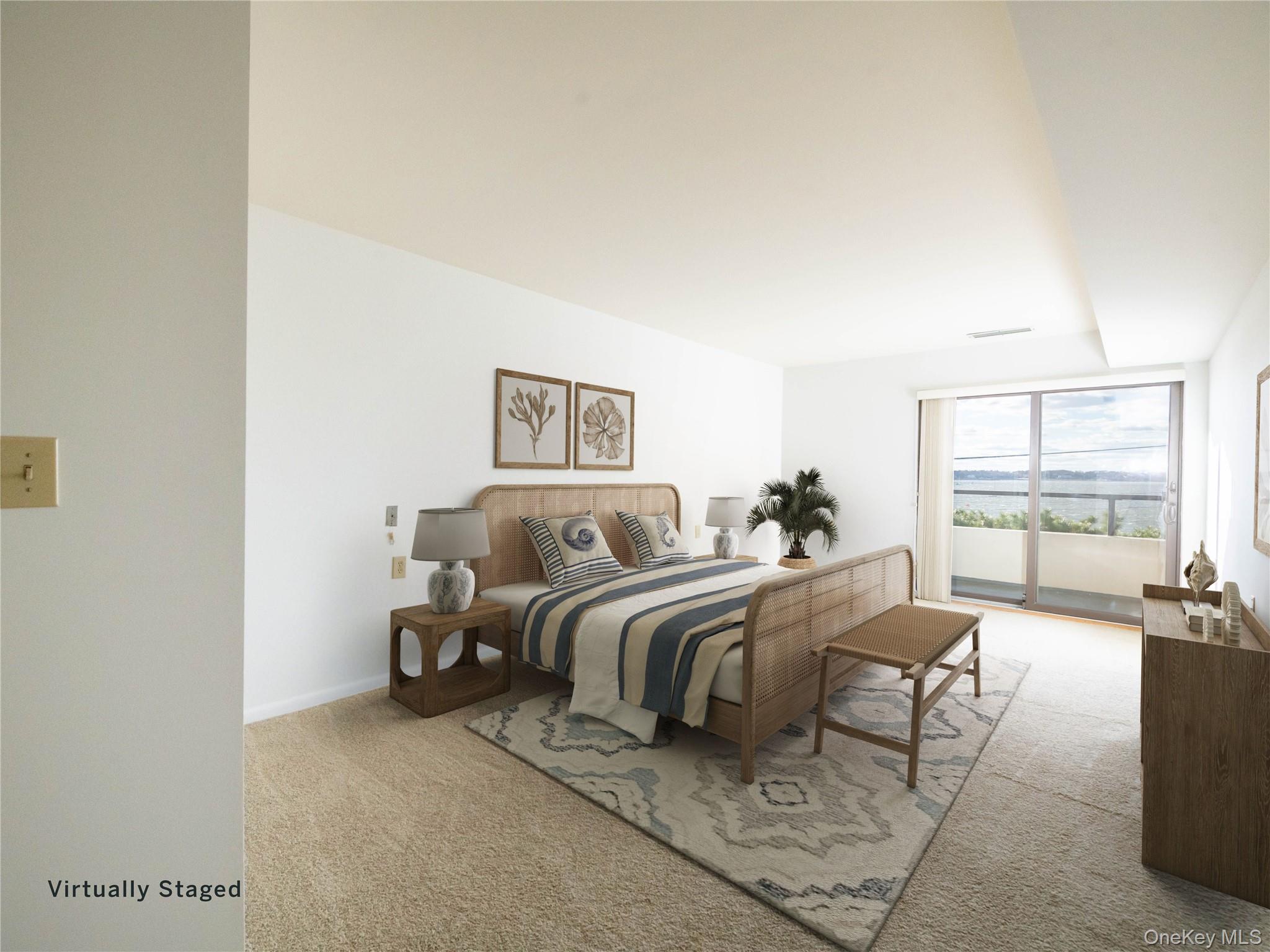 #7 photo, 372 Main Street, Port Washington , NY 11050