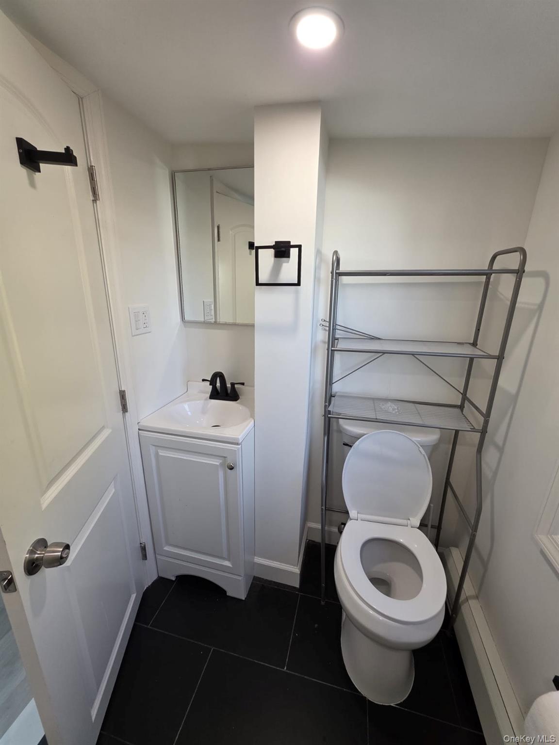 #18 photo, 113 Yoakum Avenue, Farmingdale , NY 11735