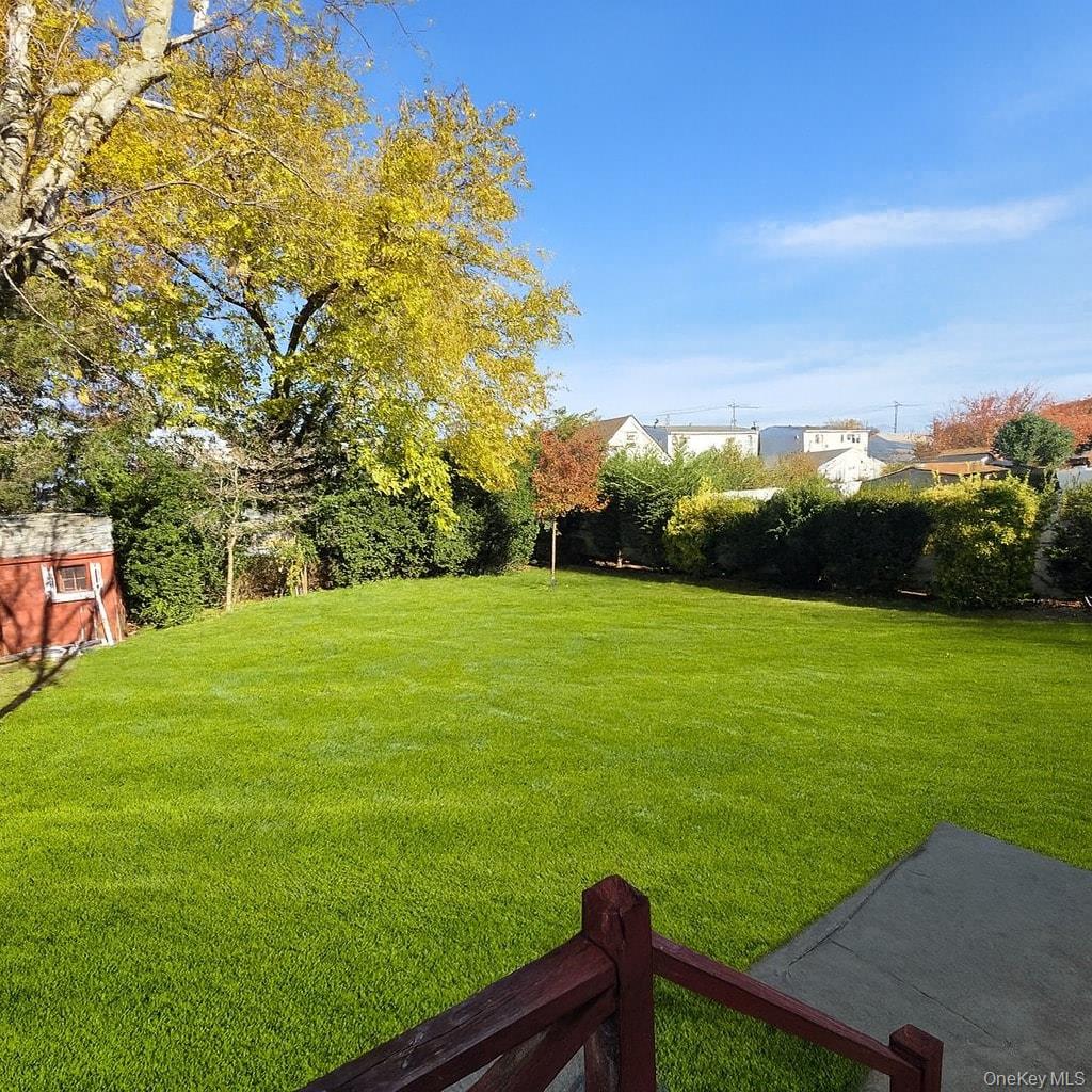 #19 photo, 113 Yoakum Avenue, Farmingdale , NY 11735