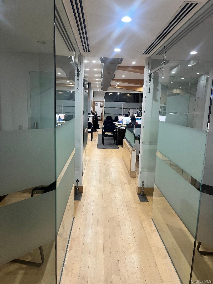 #2 photo, 3719 Broadway, Astoria , NY 11103