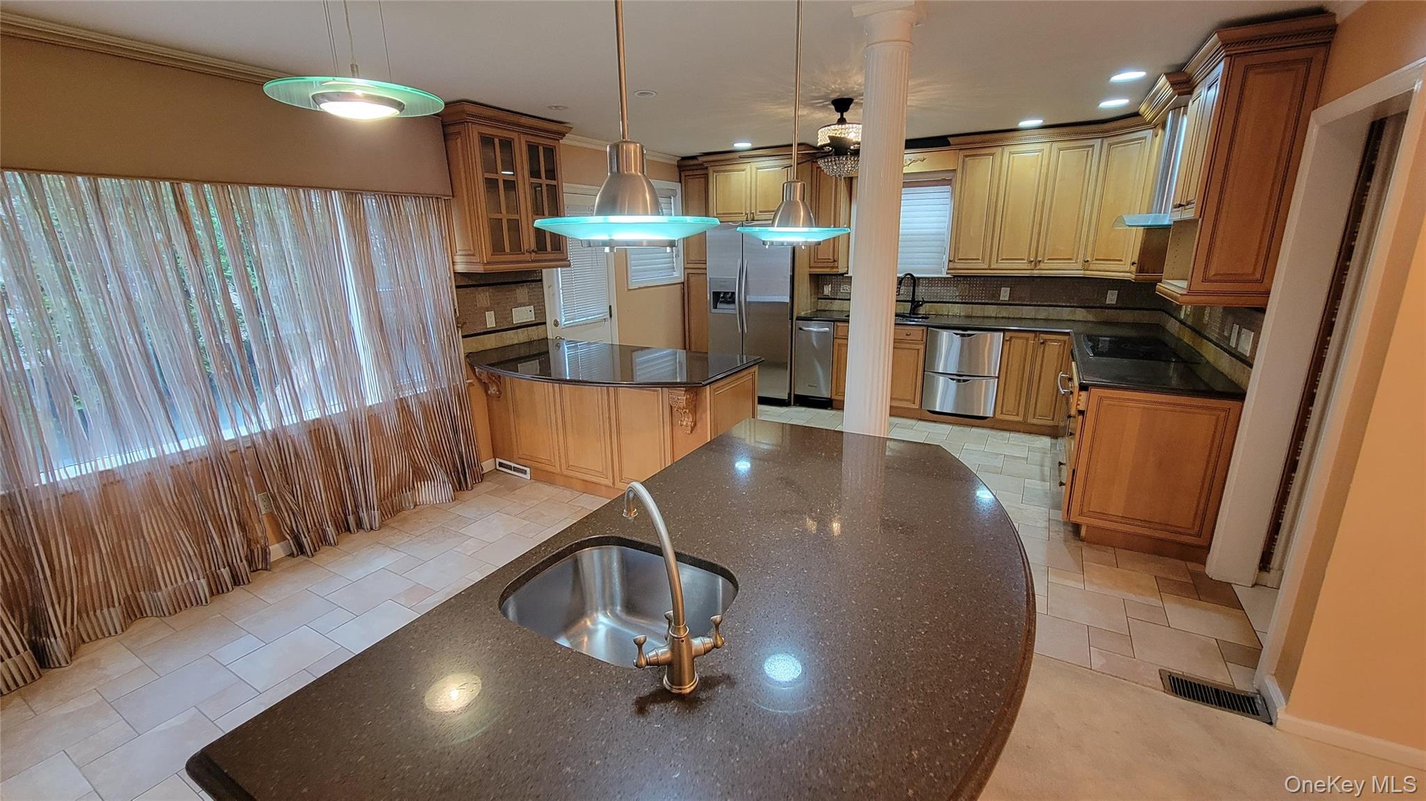 #12 photo, 186-20 Troon Road, Jamaica Estates , NY 11432