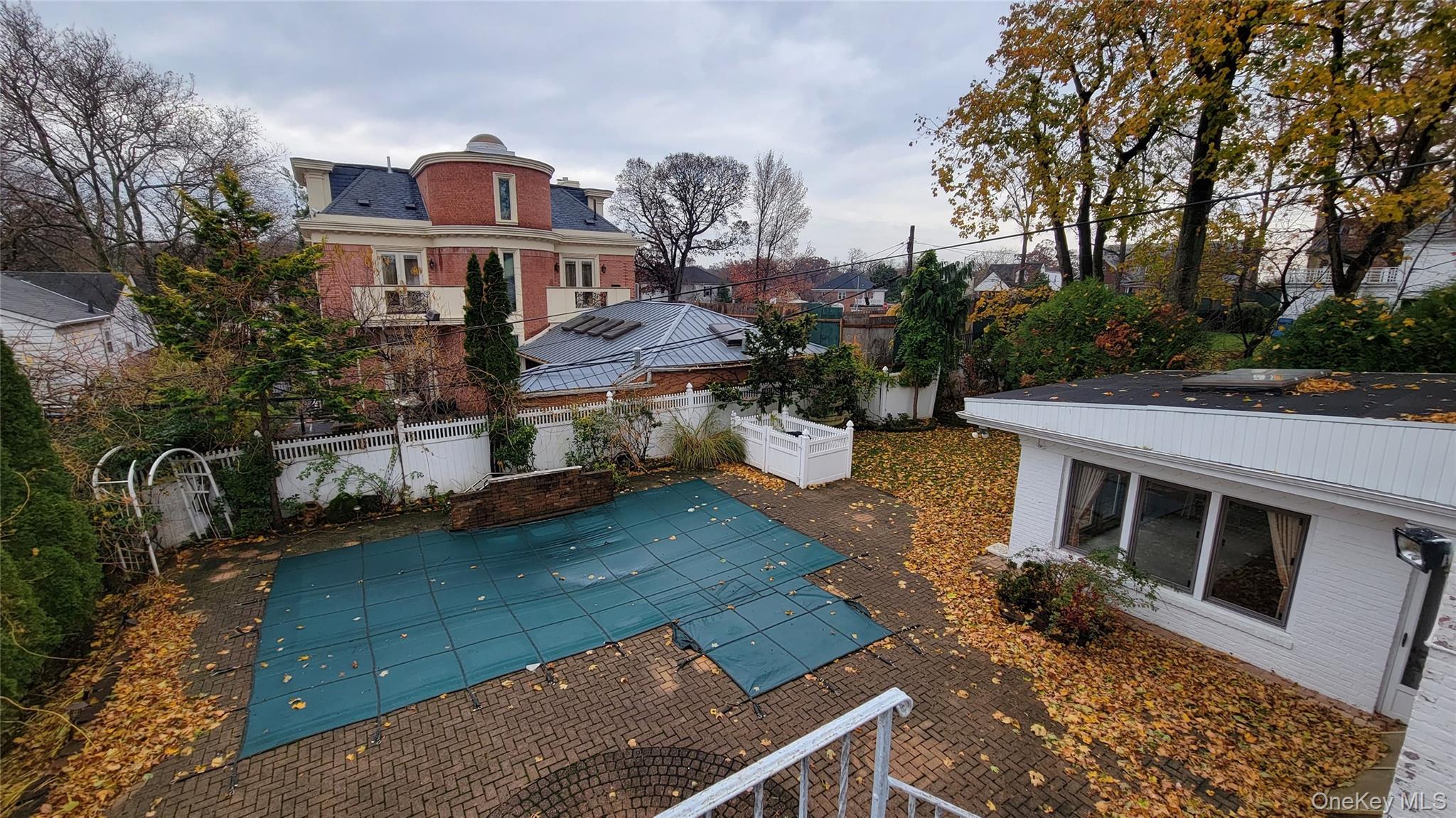 #17 photo, 186-20 Troon Road, Jamaica Estates , NY 11432