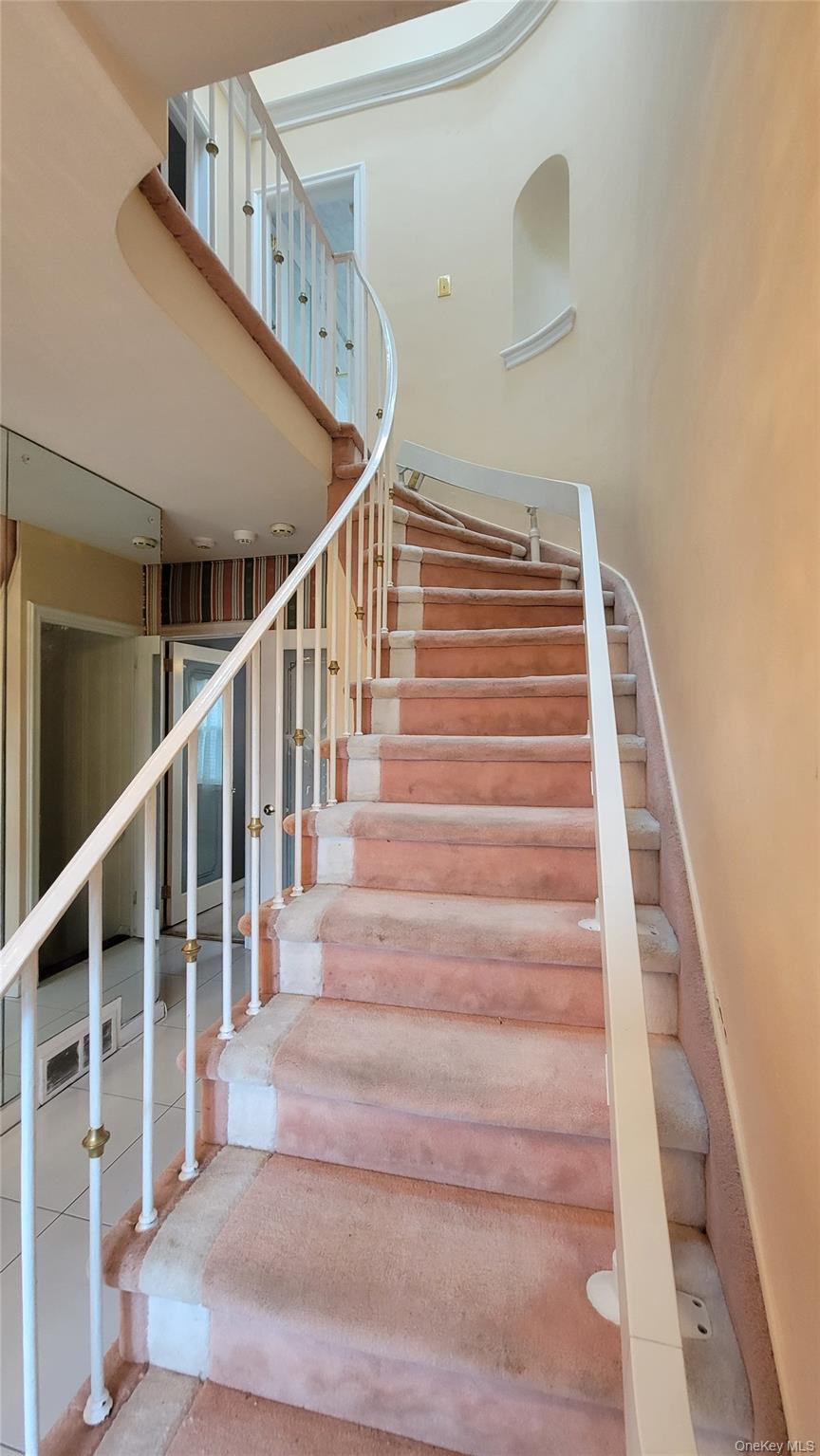 #18 photo, 186-20 Troon Road, Jamaica Estates , NY 11432