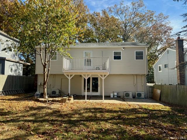 #4 photo, 5 Vilno, Huntington Station , NY 11746