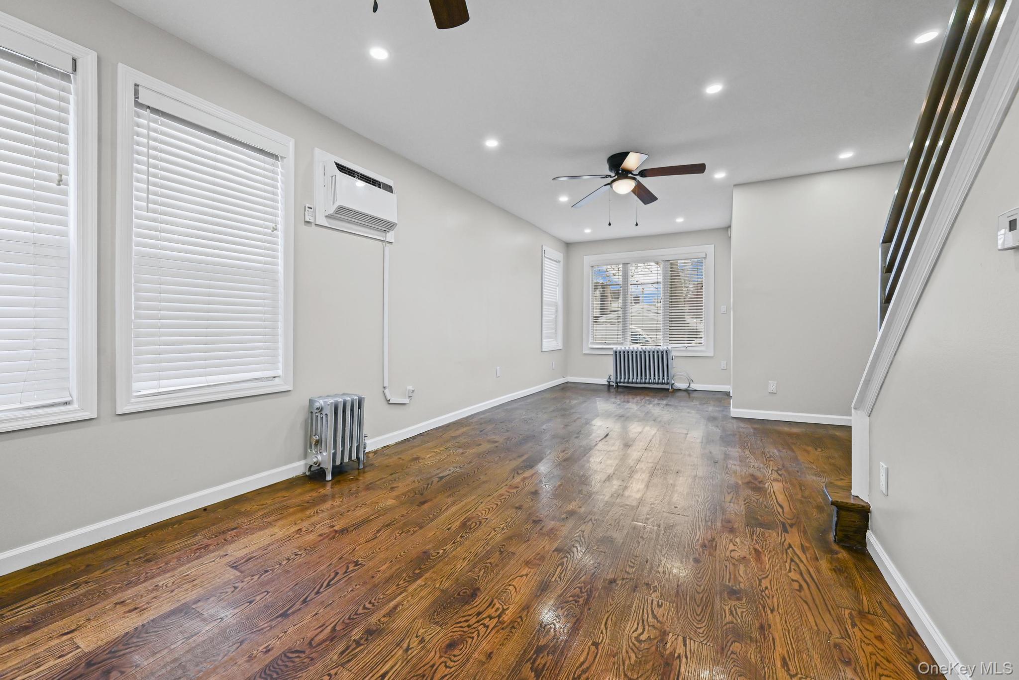 #4 photo, 1971 Hendrickson Street, Brooklyn , NY 11234