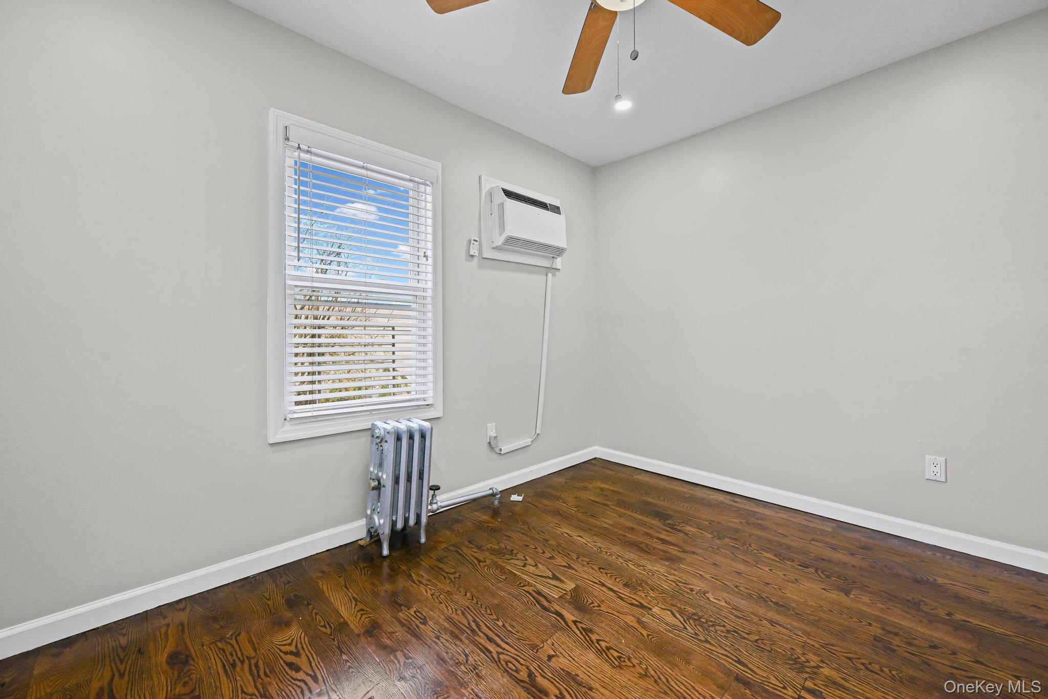 #7 photo, 1971 Hendrickson Street, Brooklyn , NY 11234