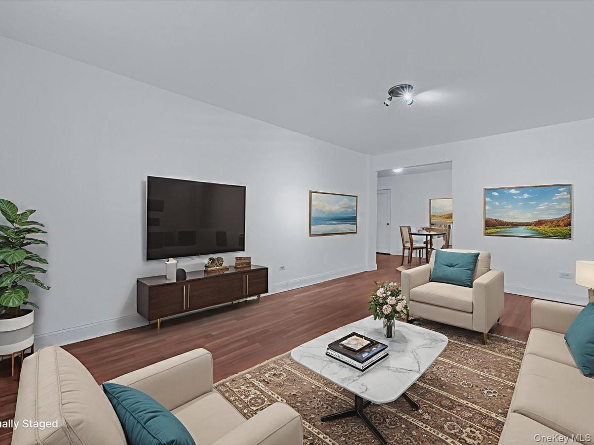 #6 photo, 102-55 67th Road, Forest Hills , NY 11375