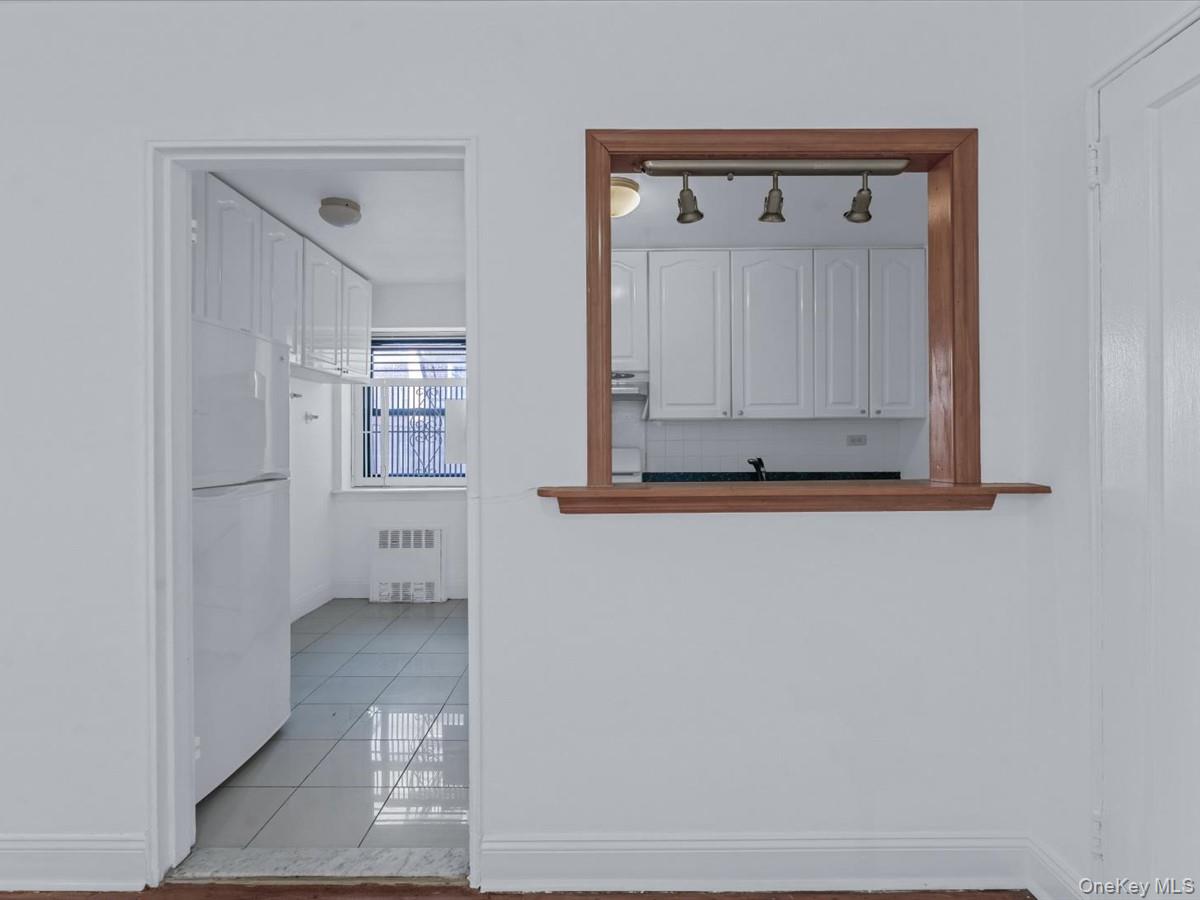 #9 photo, 102-55 67th Road, Forest Hills , NY 11375