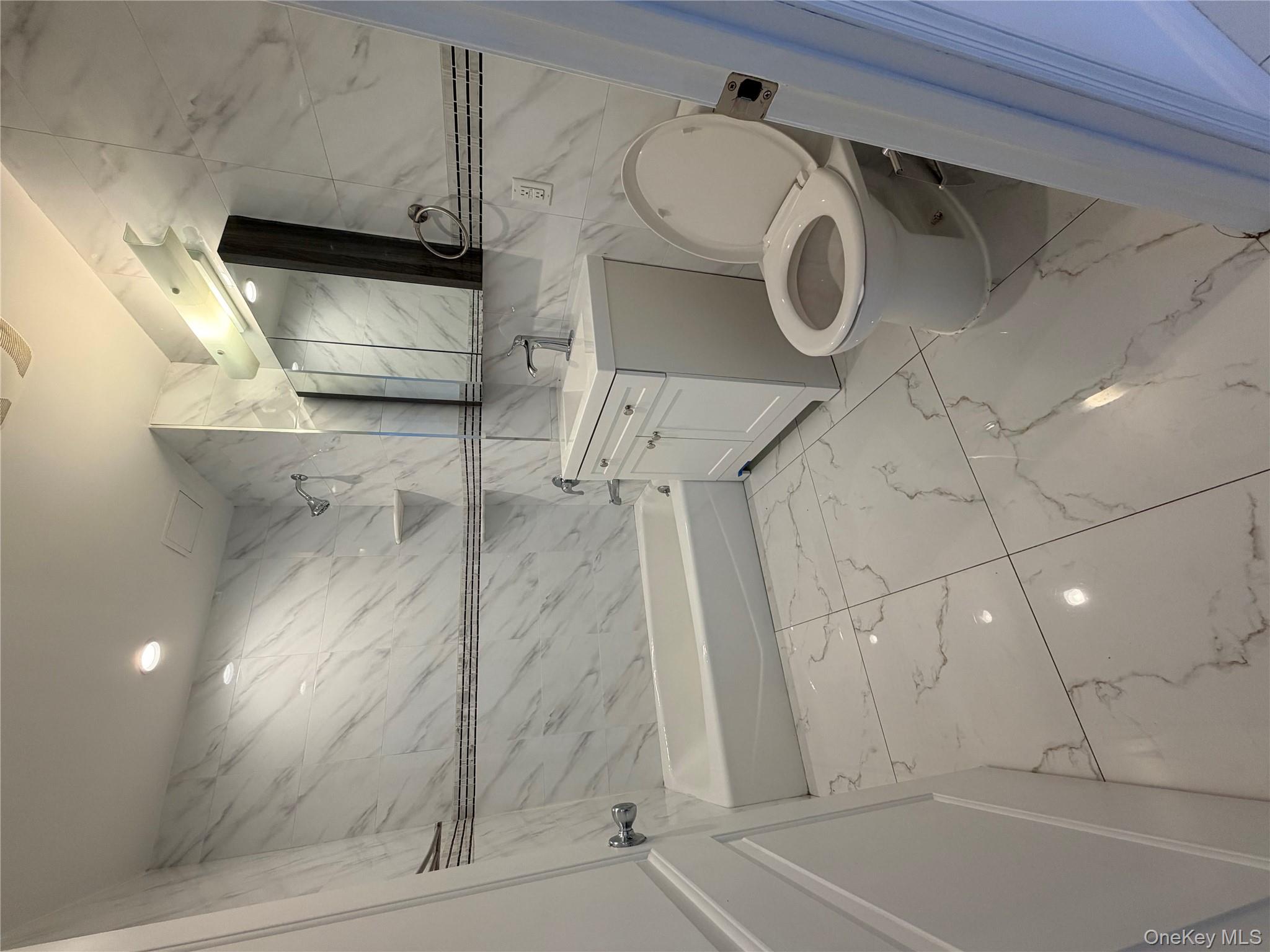 #11 photo, 45-16 83 Street, Elmhurst , NY 11373