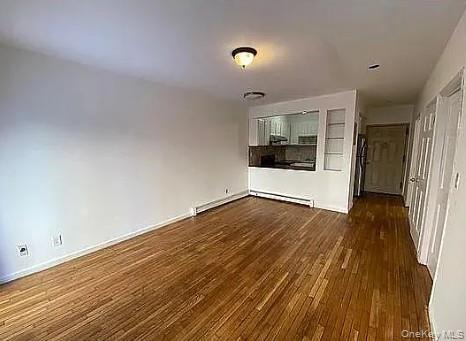 #4 photo, 4231 Colden Street, Flushing , NY 11355