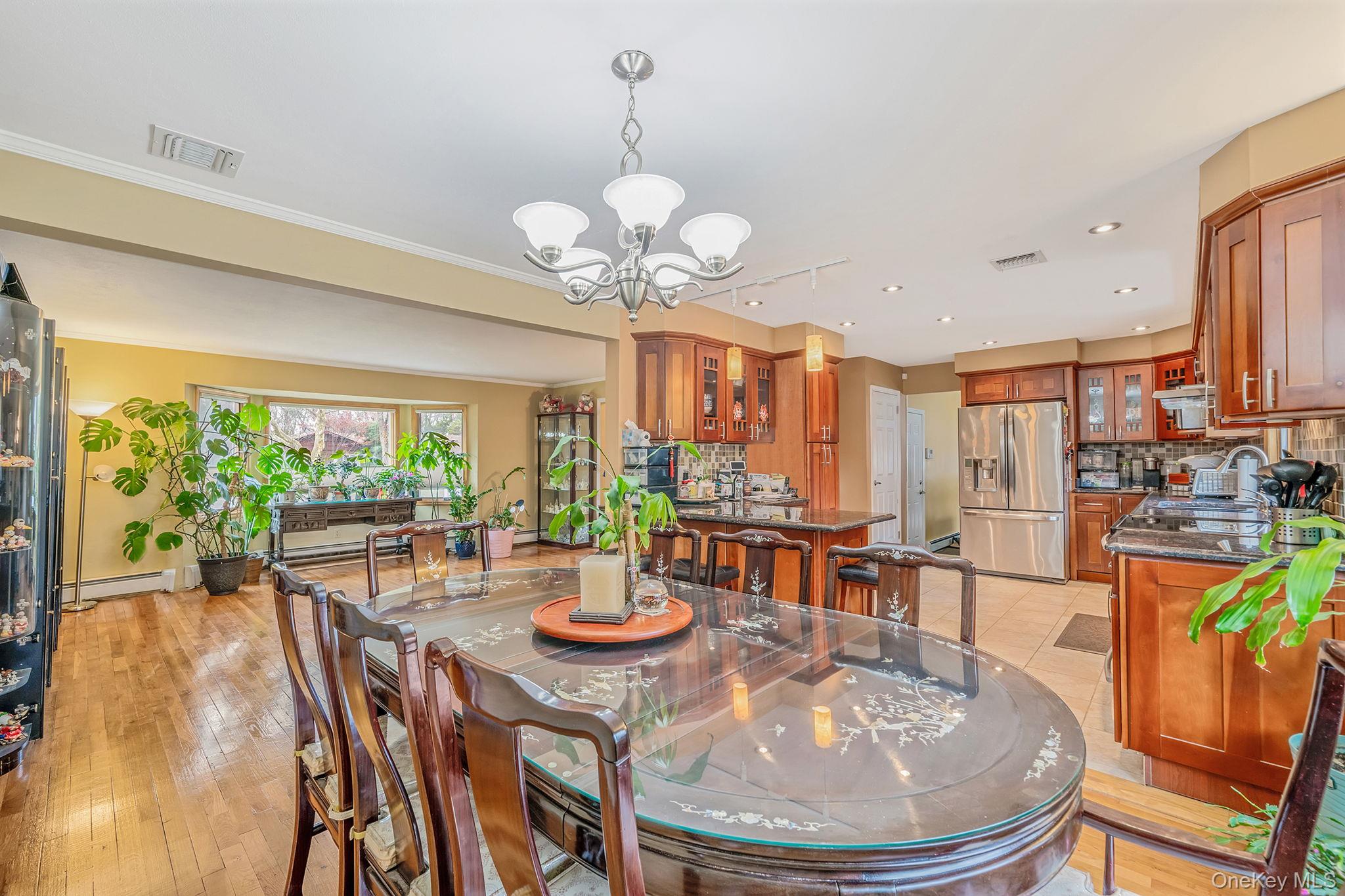 #7 photo, 293 Marlin Street, Dix Hills , NY 11746