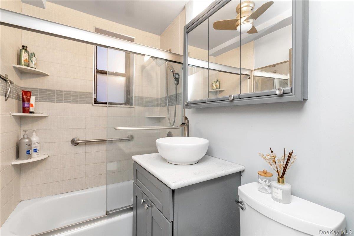 #14 photo, 80-35 Springfield Blvd, Oakland Gardens , NY 11364