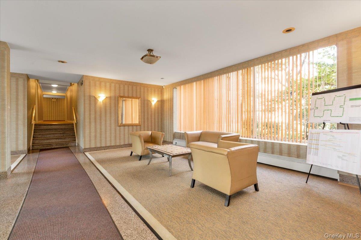 #18 photo, 80-35 Springfield Blvd, Oakland Gardens , NY 11364