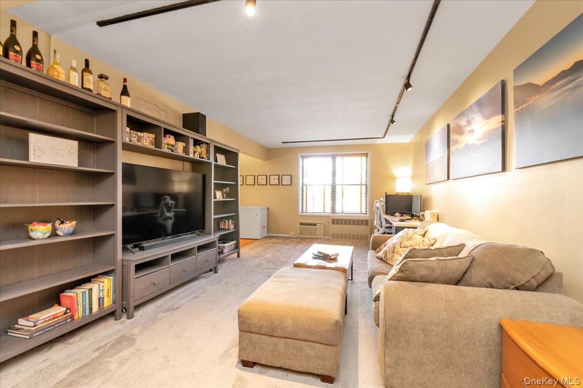 #2 photo, 80-35 Springfield Blvd, Oakland Gardens , NY 11364