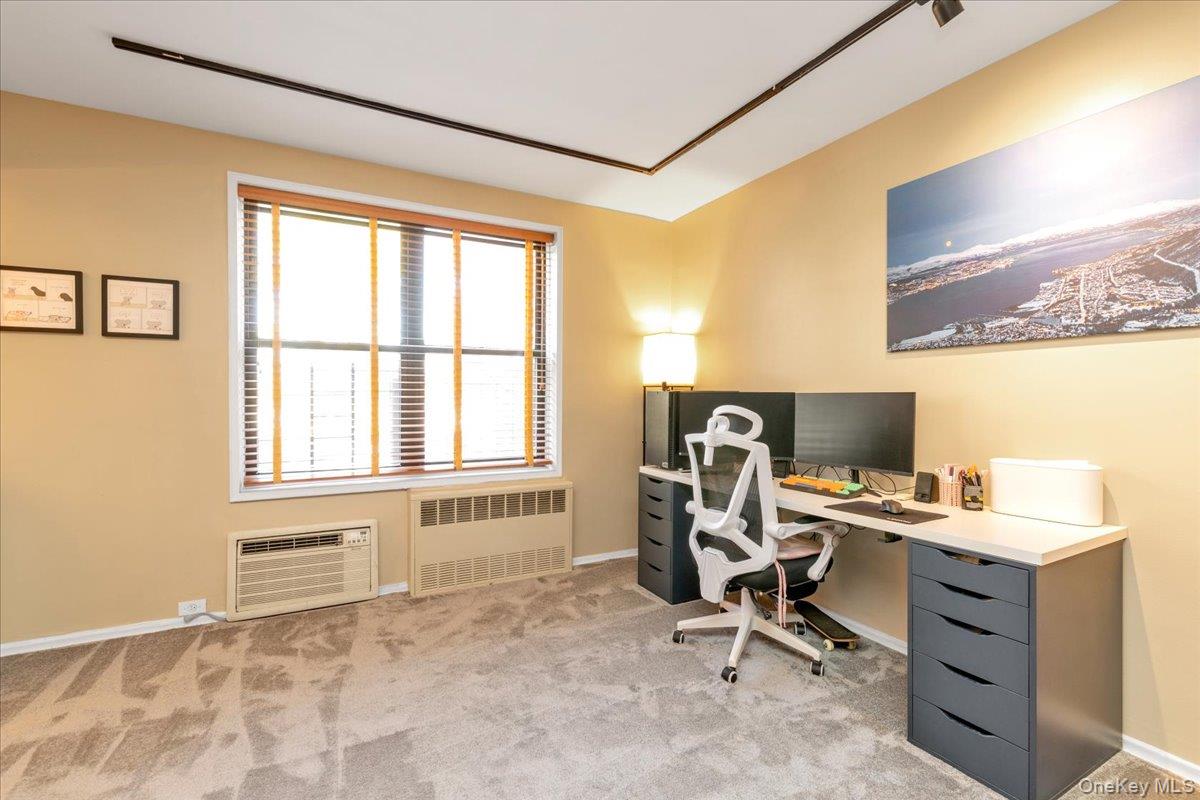 #4 photo, 80-35 Springfield Blvd, Oakland Gardens , NY 11364