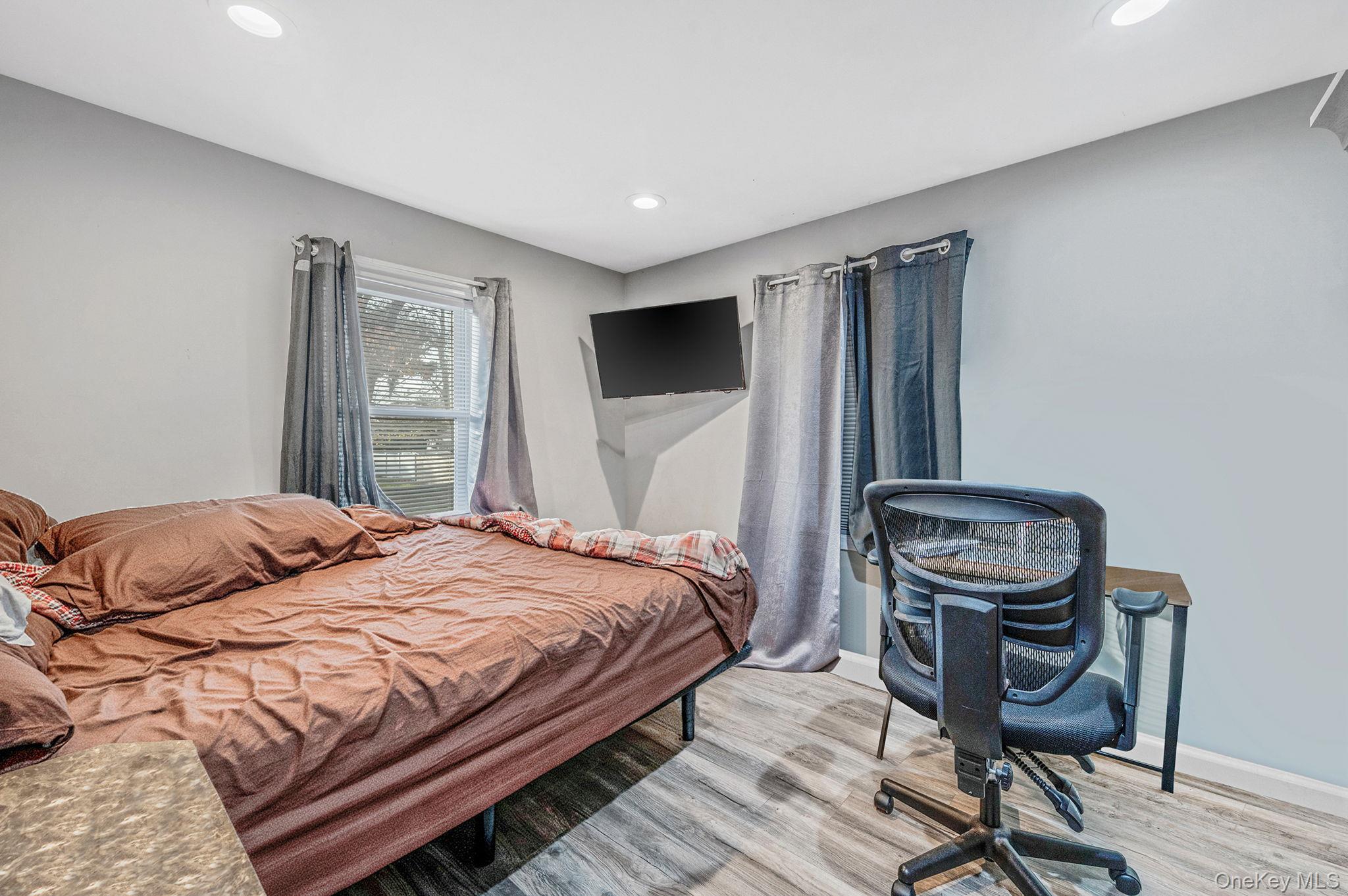 #11 photo, 15 Lafayette Drive, Shirley , NY 11967