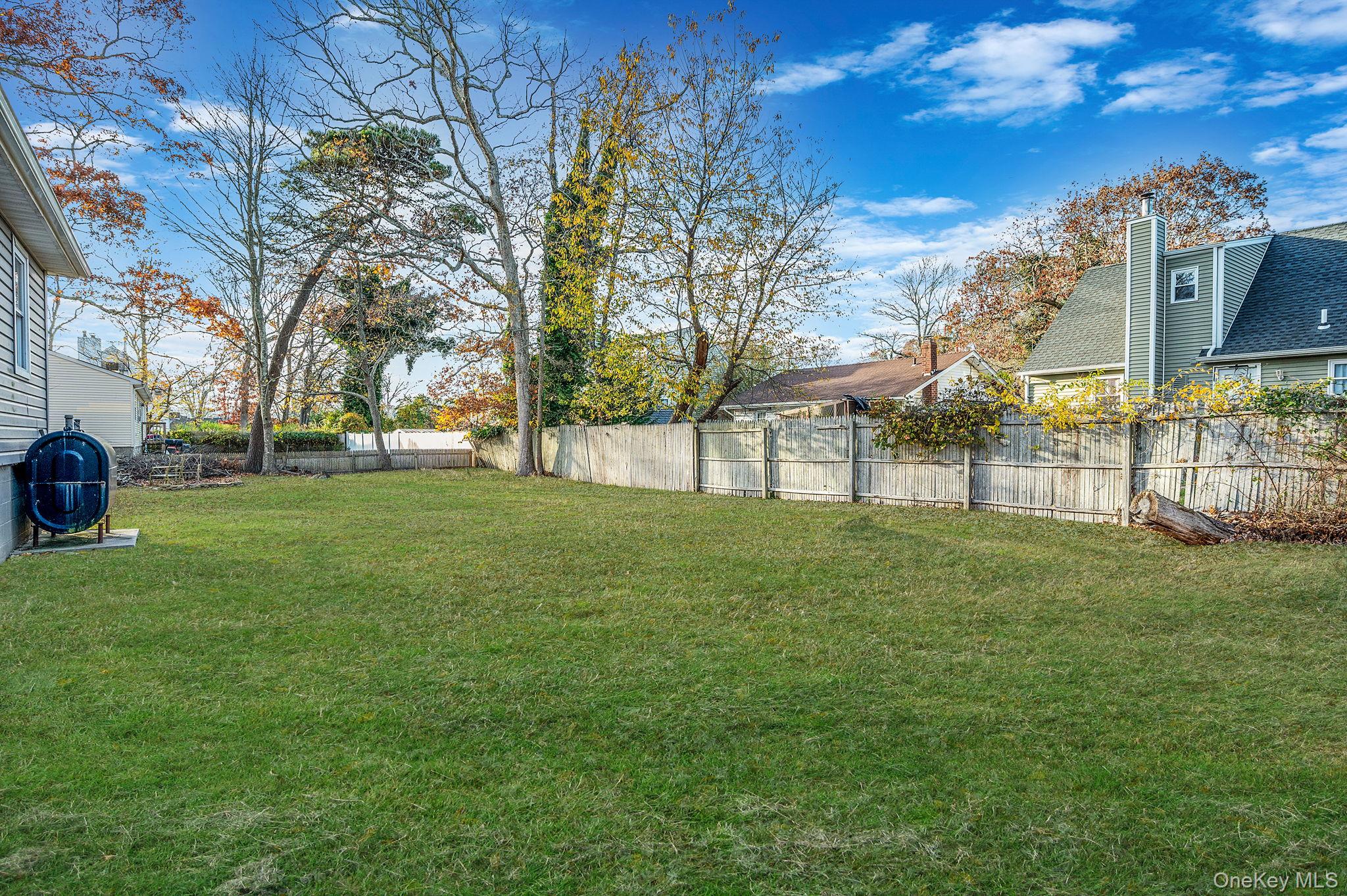 #19 photo, 15 Lafayette Drive, Shirley , NY 11967