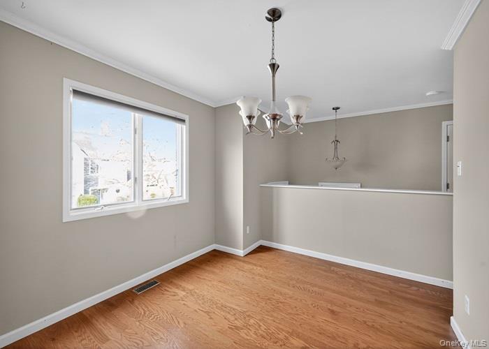 #10 photo, 301 Kensington Way, Mount Kisco , NY 10549