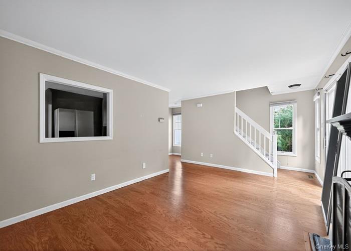 #3 photo, 301 Kensington Way, Mount Kisco , NY 10549