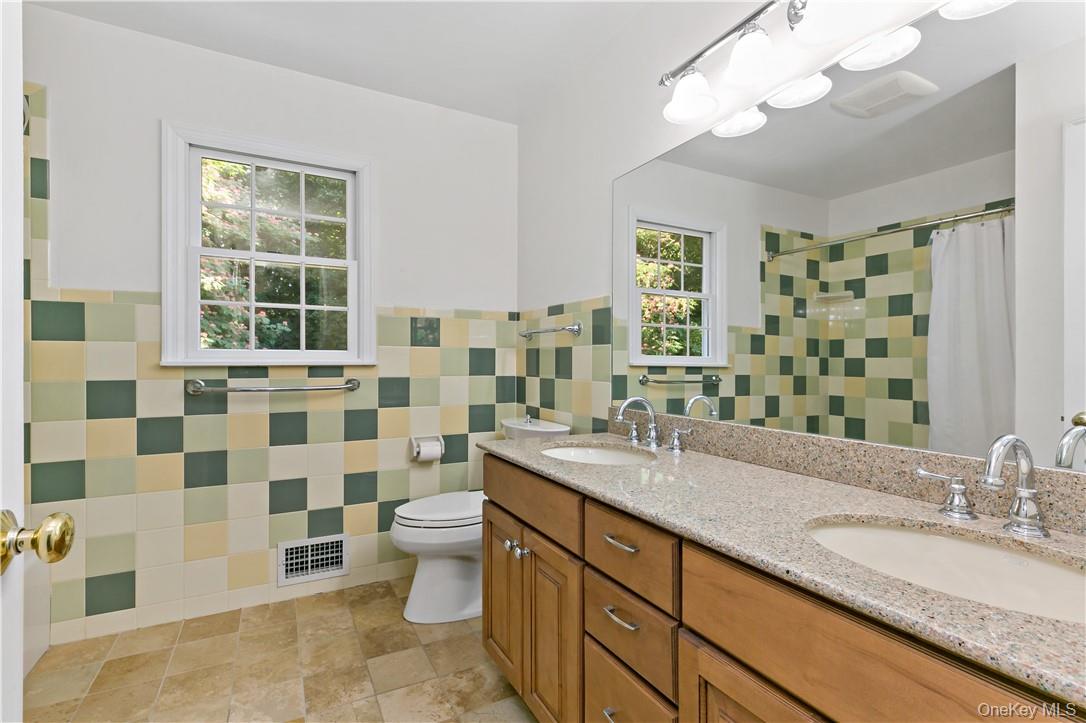 #11 photo, 46 Hemlock Drive, Sleepy Hollow , NY 10591