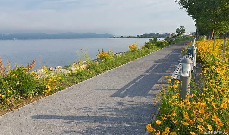 #18 photo, 46 Hemlock Drive, Sleepy Hollow , NY 10591