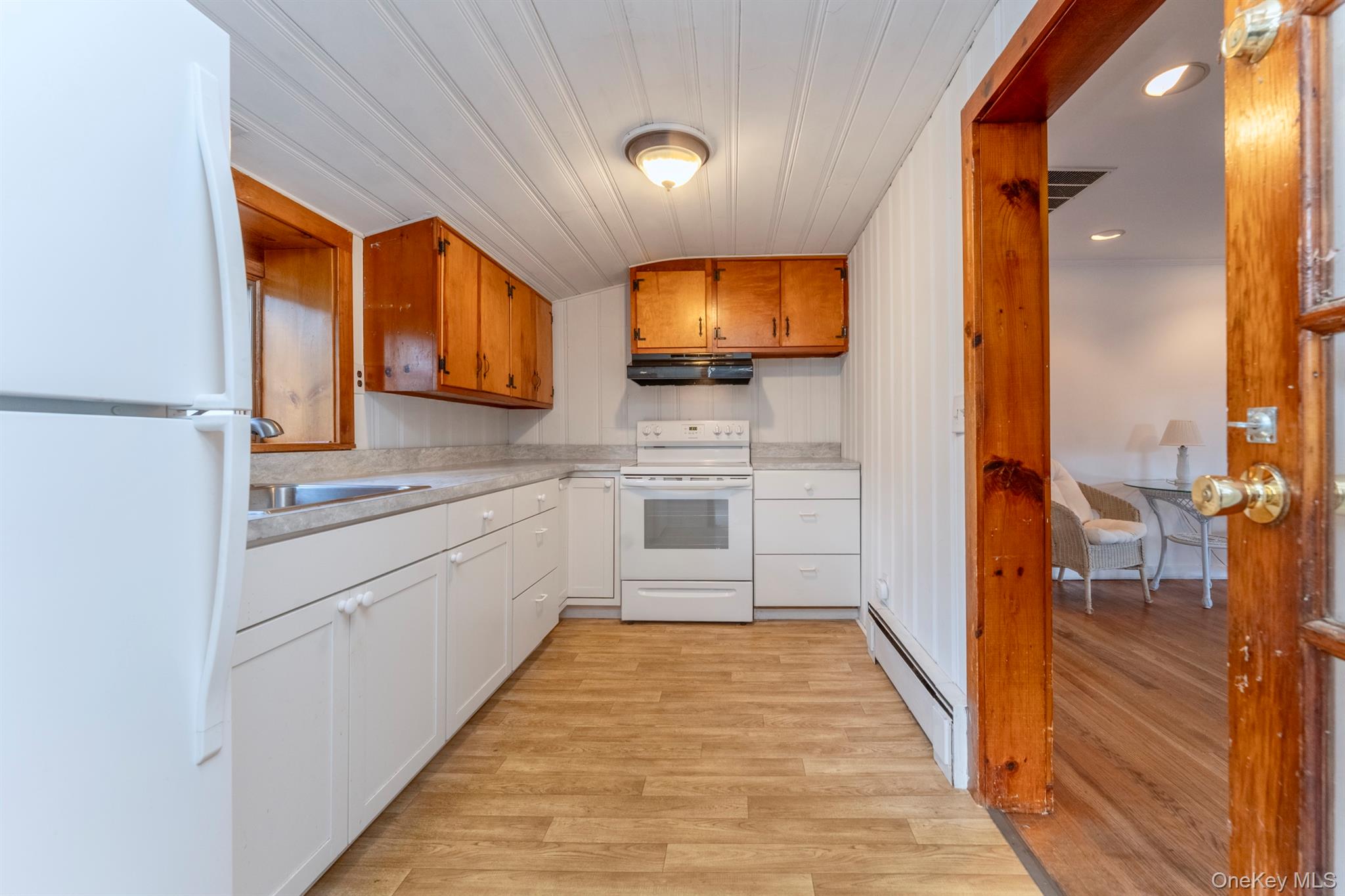 #18 photo, 77 Pine Street, West Hurley , NY 12491