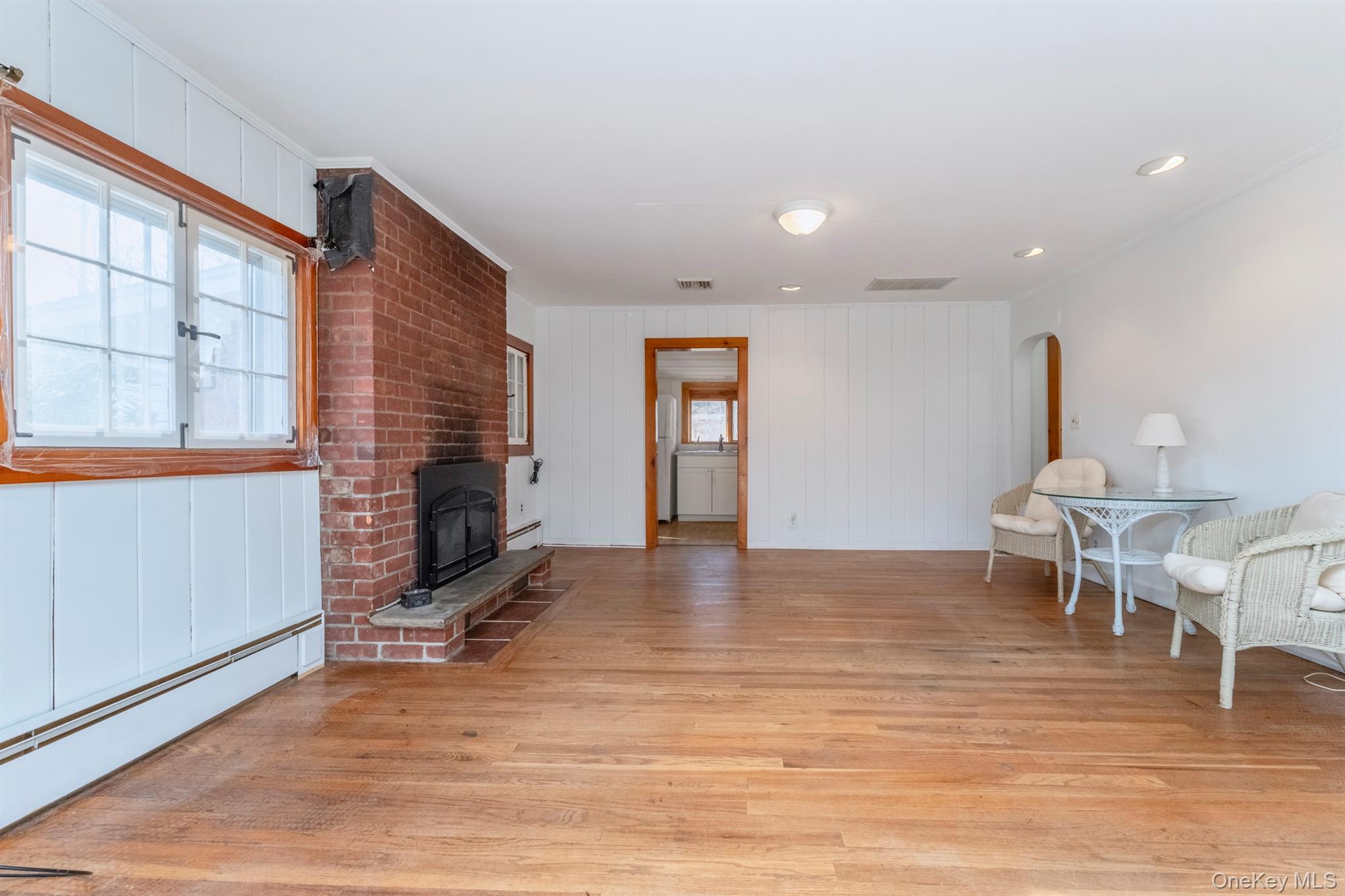 #9 photo, 77 Pine Street, West Hurley , NY 12491