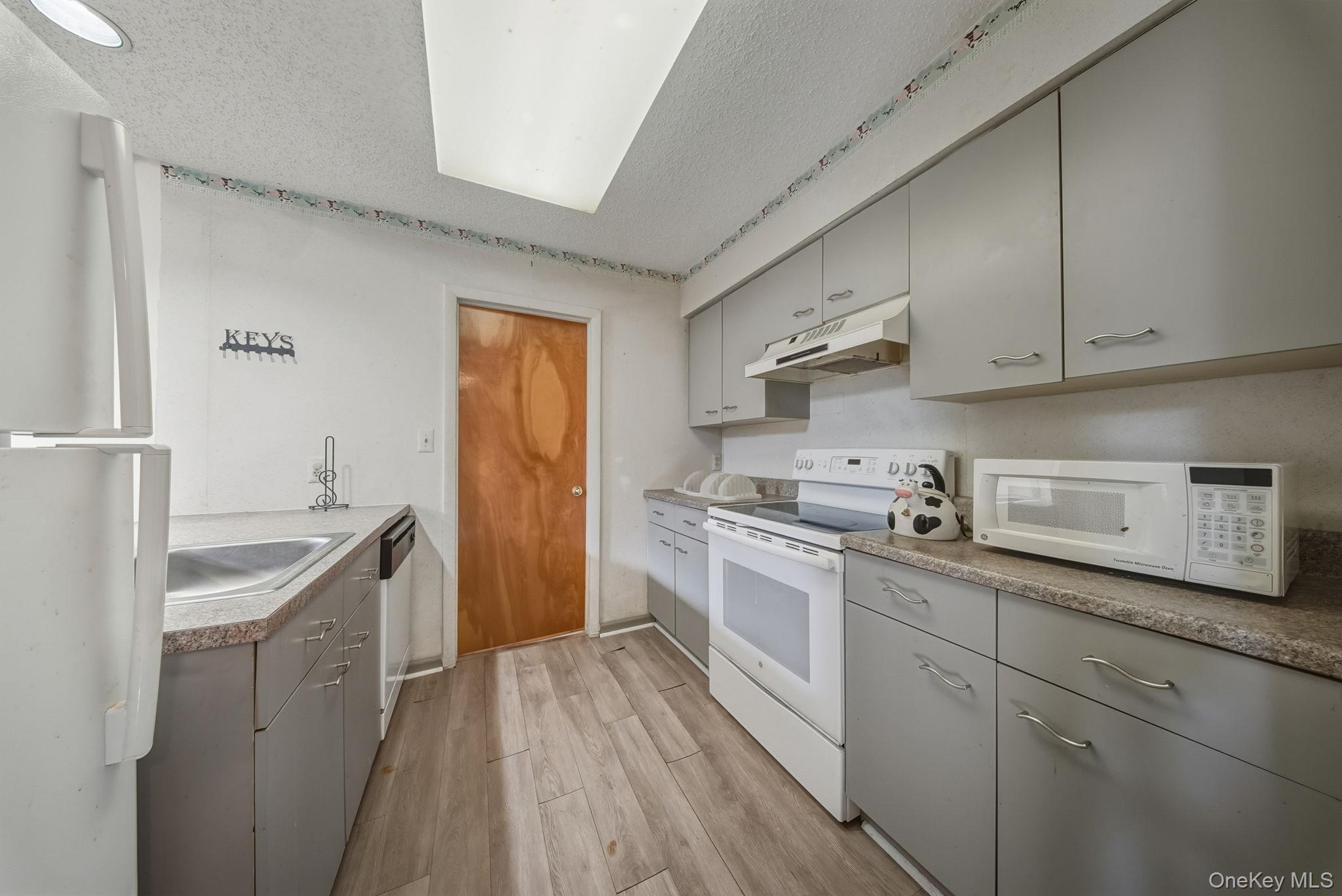 #15 photo, 4 Fox Run, Woodridge , NY 12789