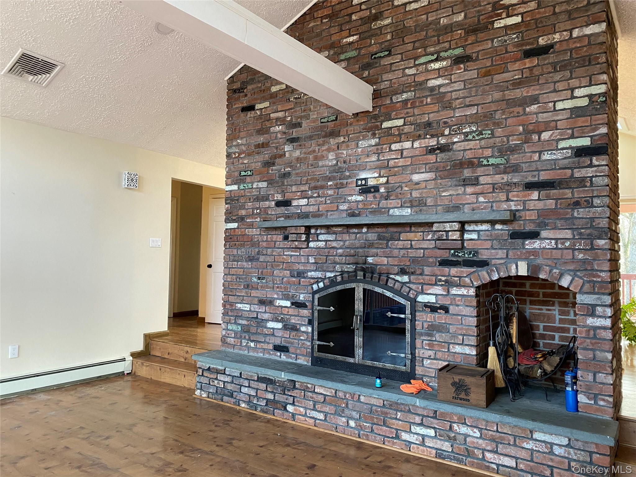 #7 photo, 19 Cascade Lake Road, Warwick , NY 10990