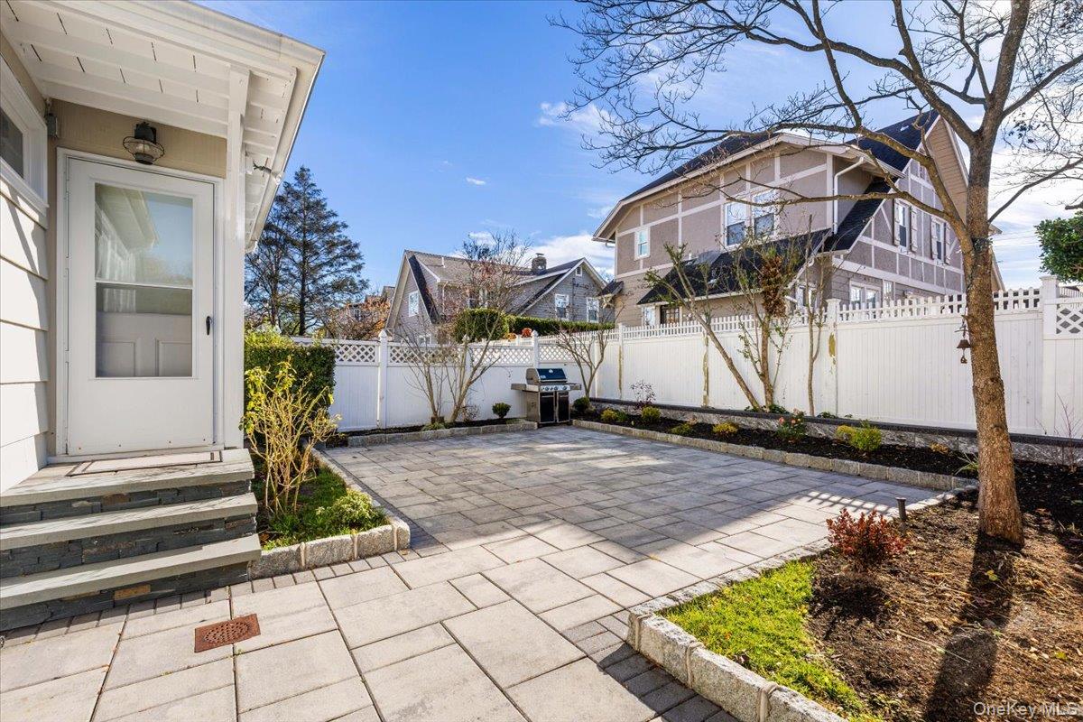 #19 photo, 12 Ridgeland Terrace, Rye , NY 10580