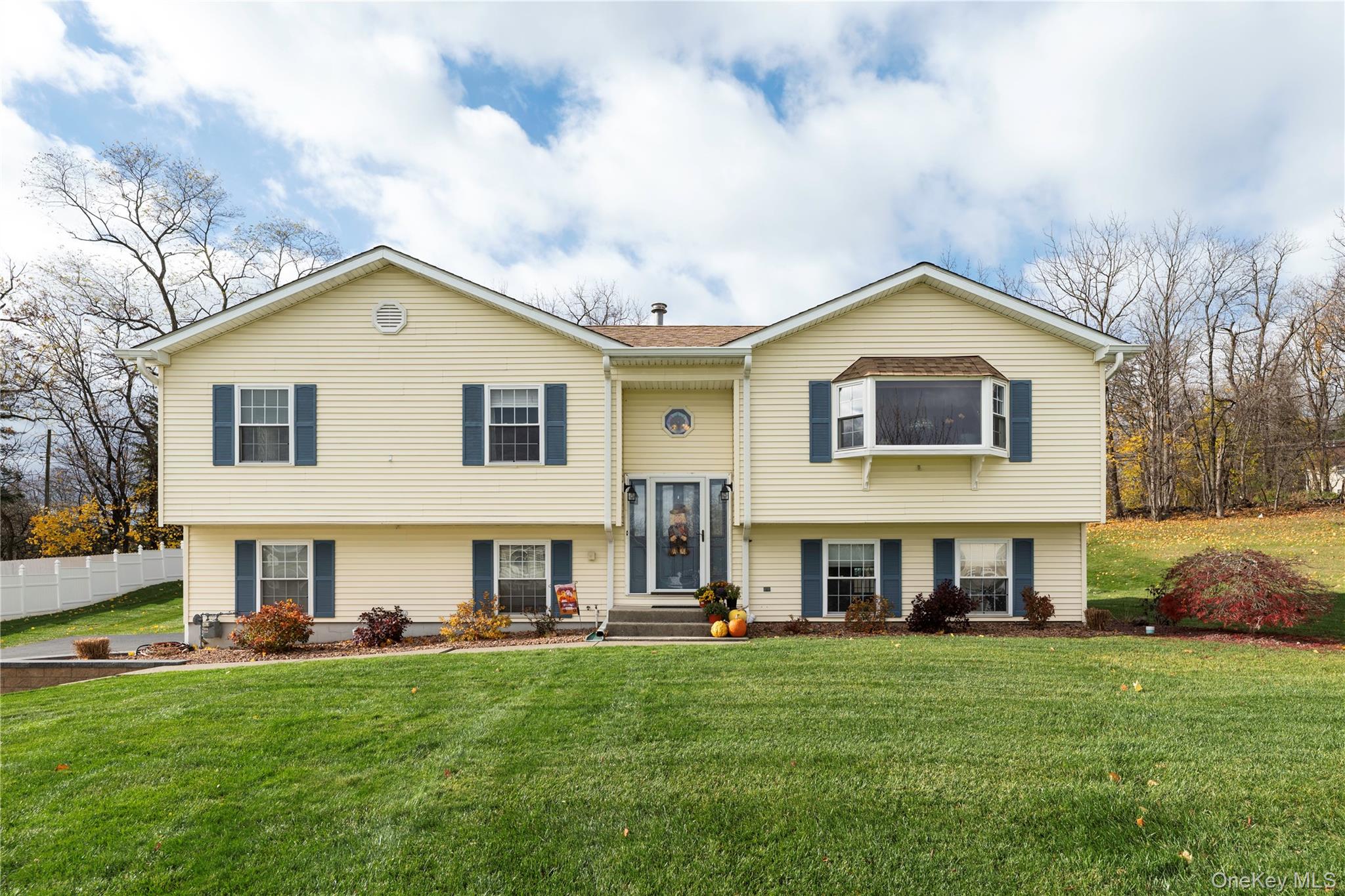 #1 photo, 293 Garden Street, New Windsor , NY 12553