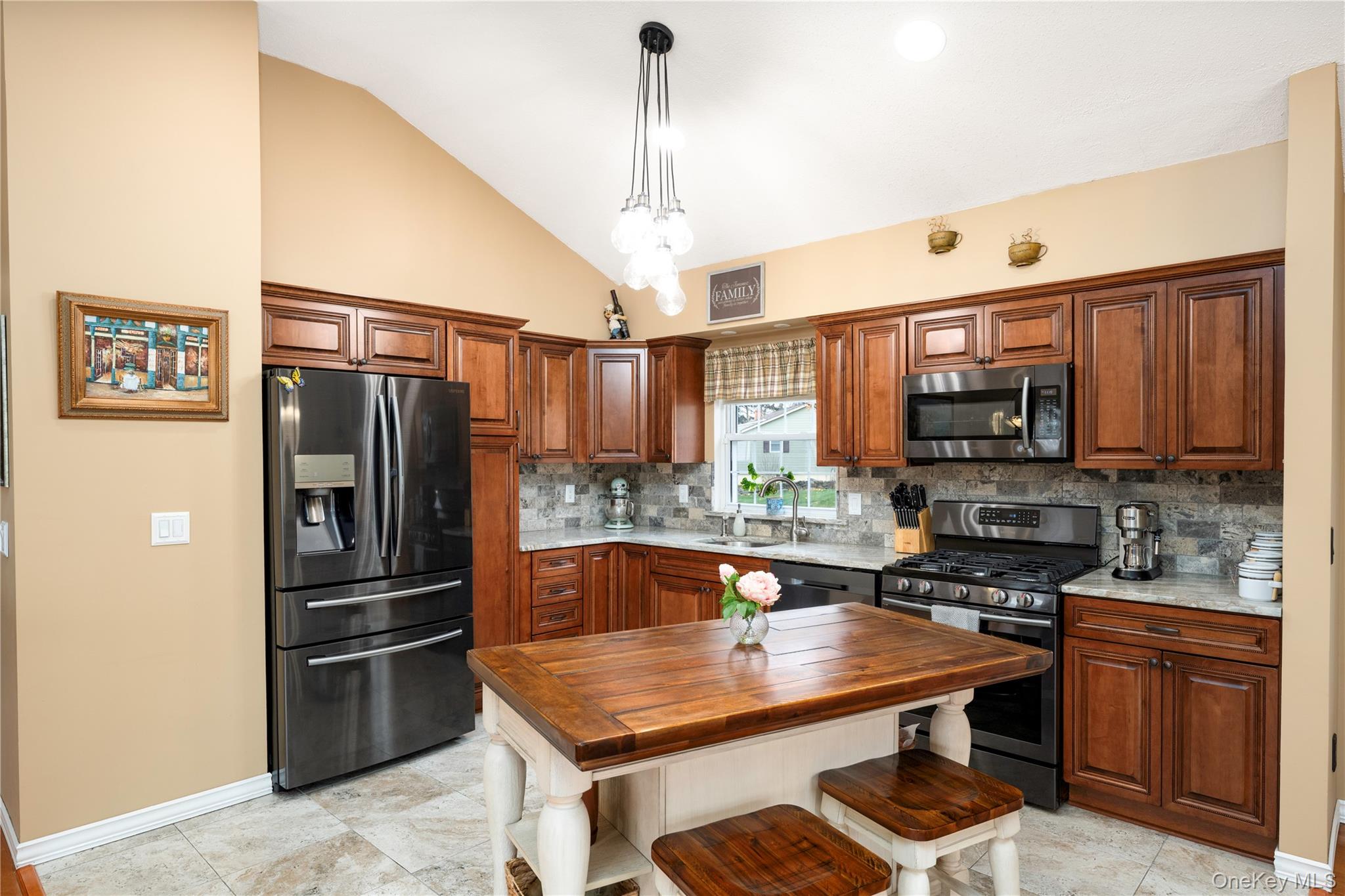 #6 photo, 293 Garden Street, New Windsor , NY 12553