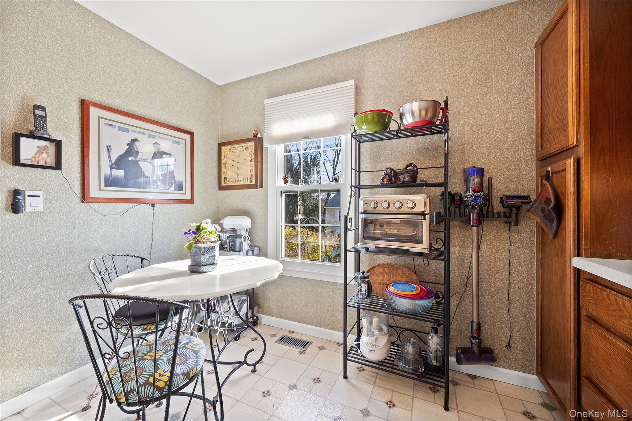 #12 photo, 93 Carrollwood Drive, Tarrytown , NY 10591