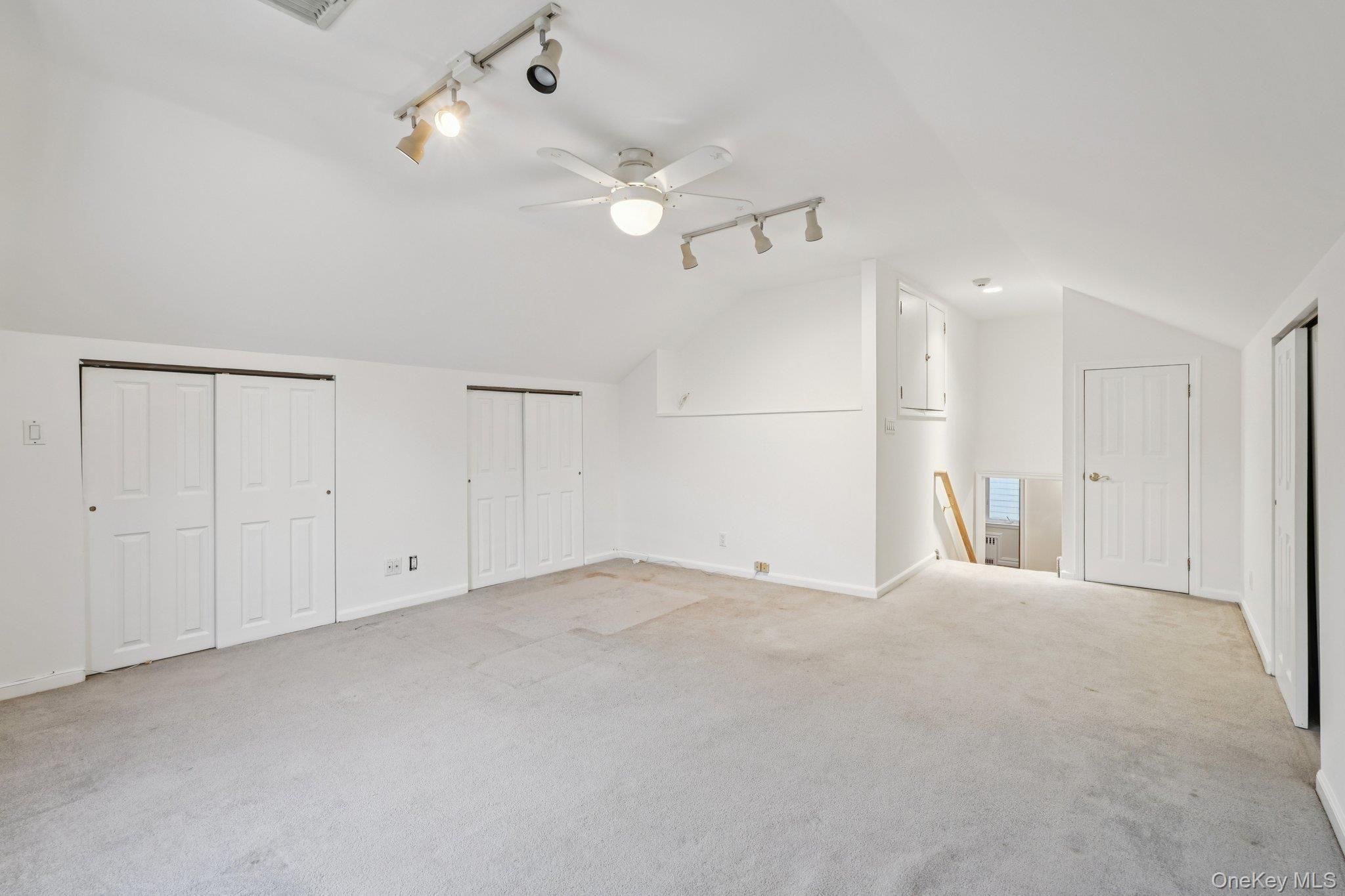 #18 photo, 808 Wolfs Lane, Pelham , NY 10803