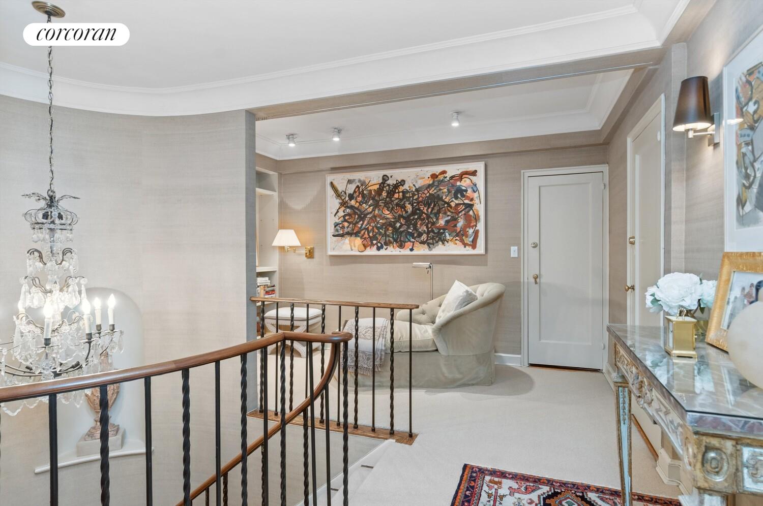 #4 photo, 3 E 69TH Street, Lenox Hill , NY 10021