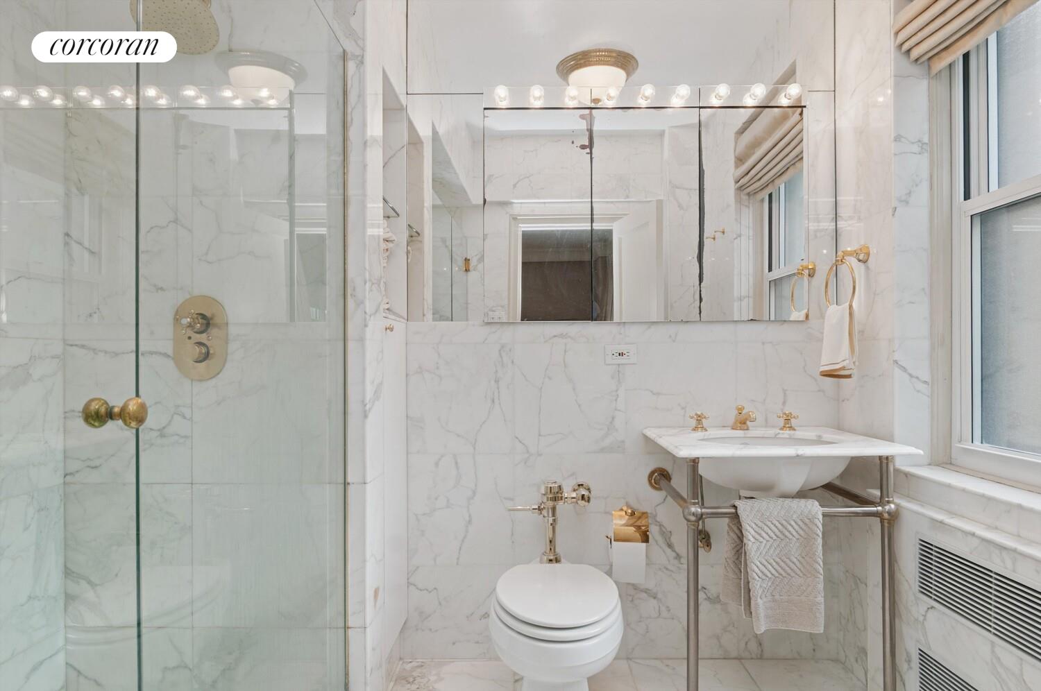 #6 photo, 3 E 69TH Street, Lenox Hill , NY 10021