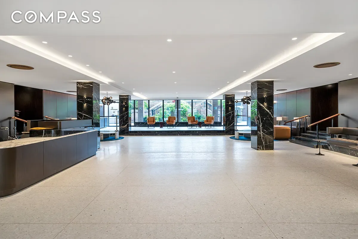 #8 photo, 25 Sutton Place S, Sutton Place , NY 10022